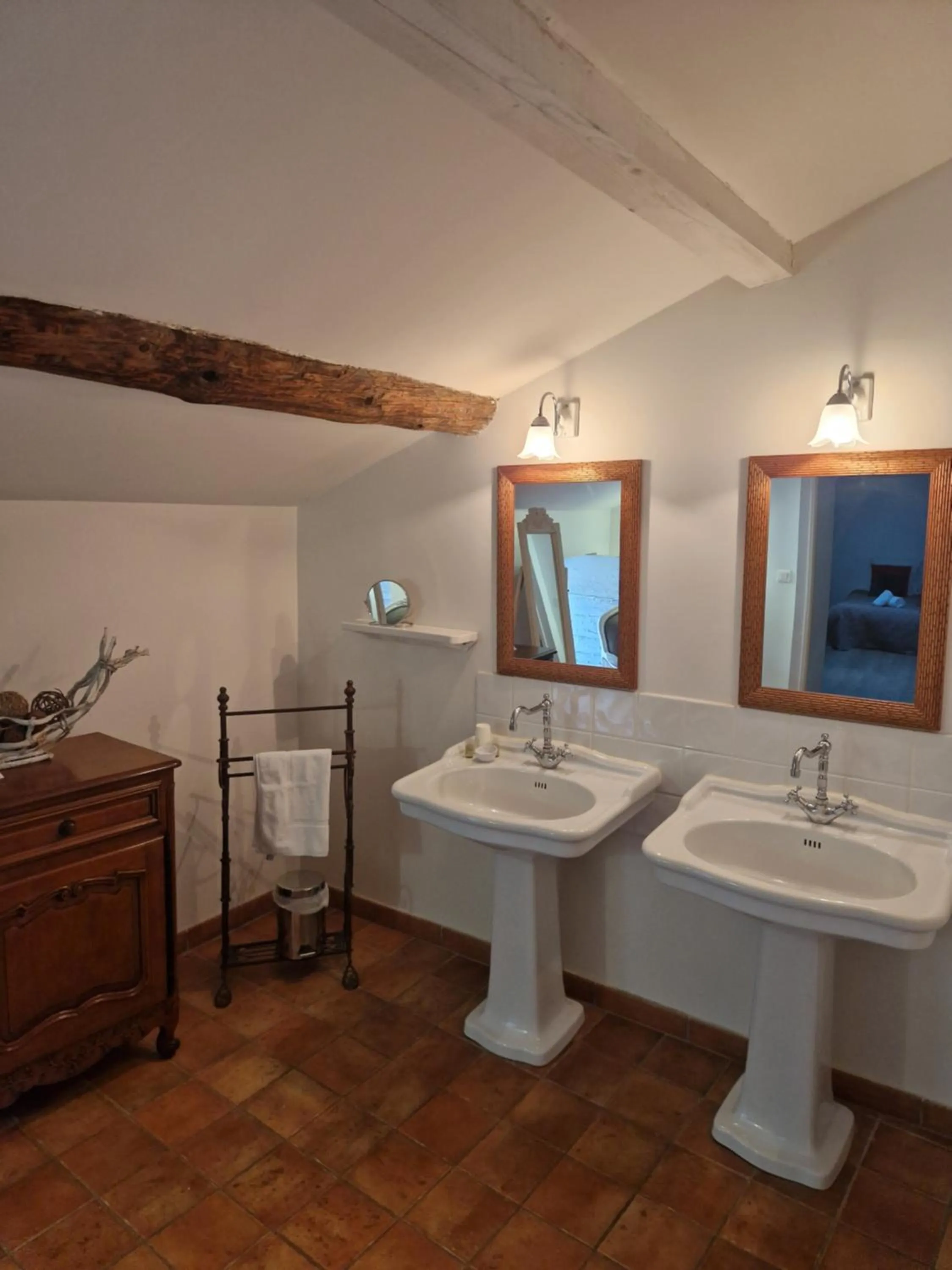 Bathroom in La Bastide Du Bois Breant