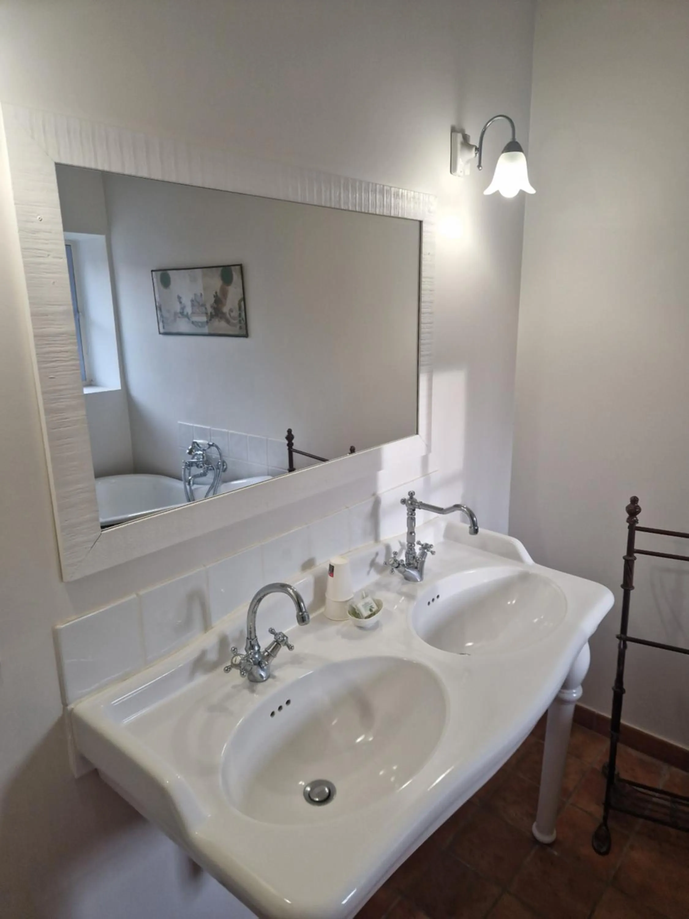 Bathroom in La Bastide Du Bois Breant