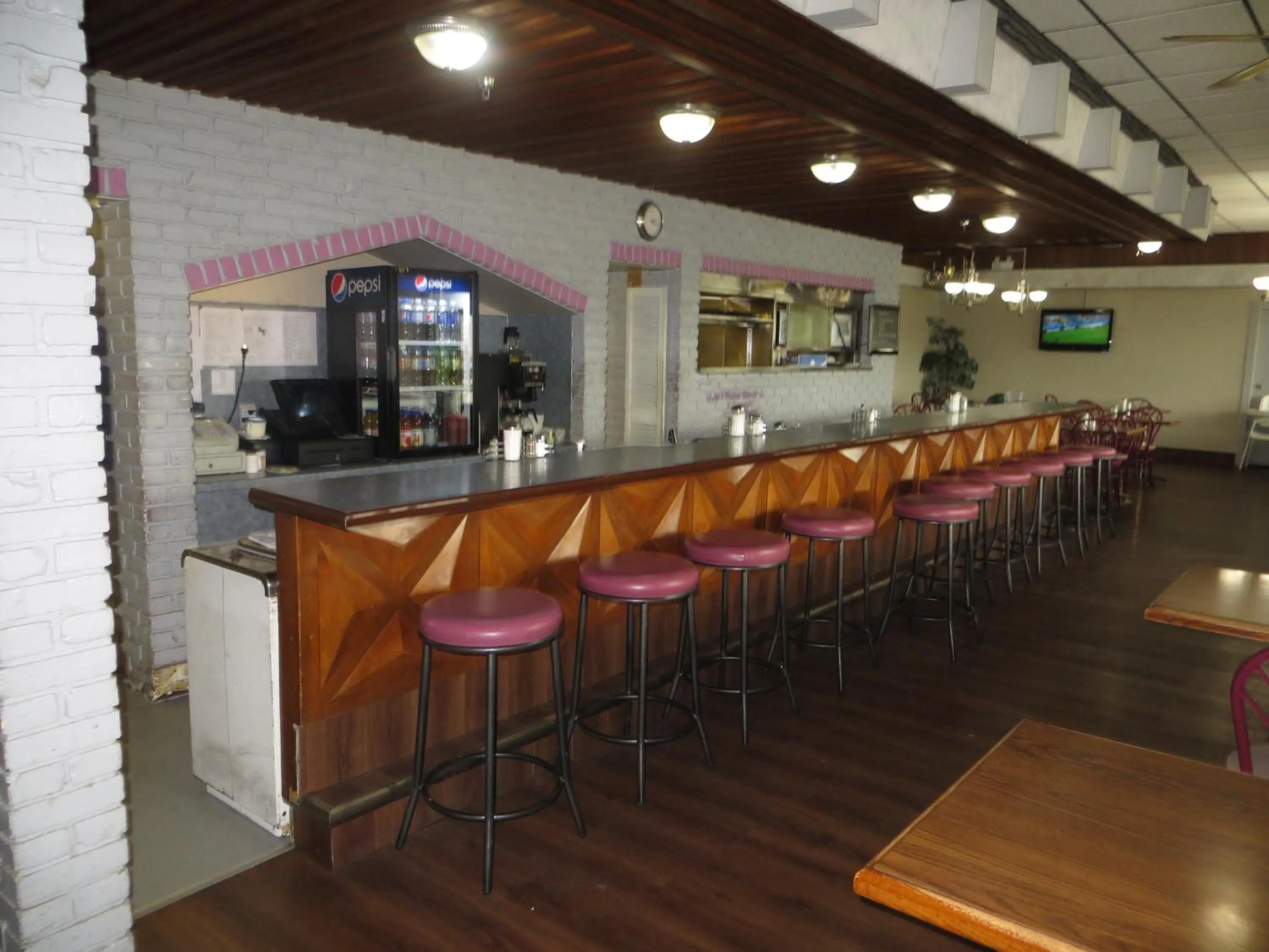 Lounge or bar in Airport Motor Inn