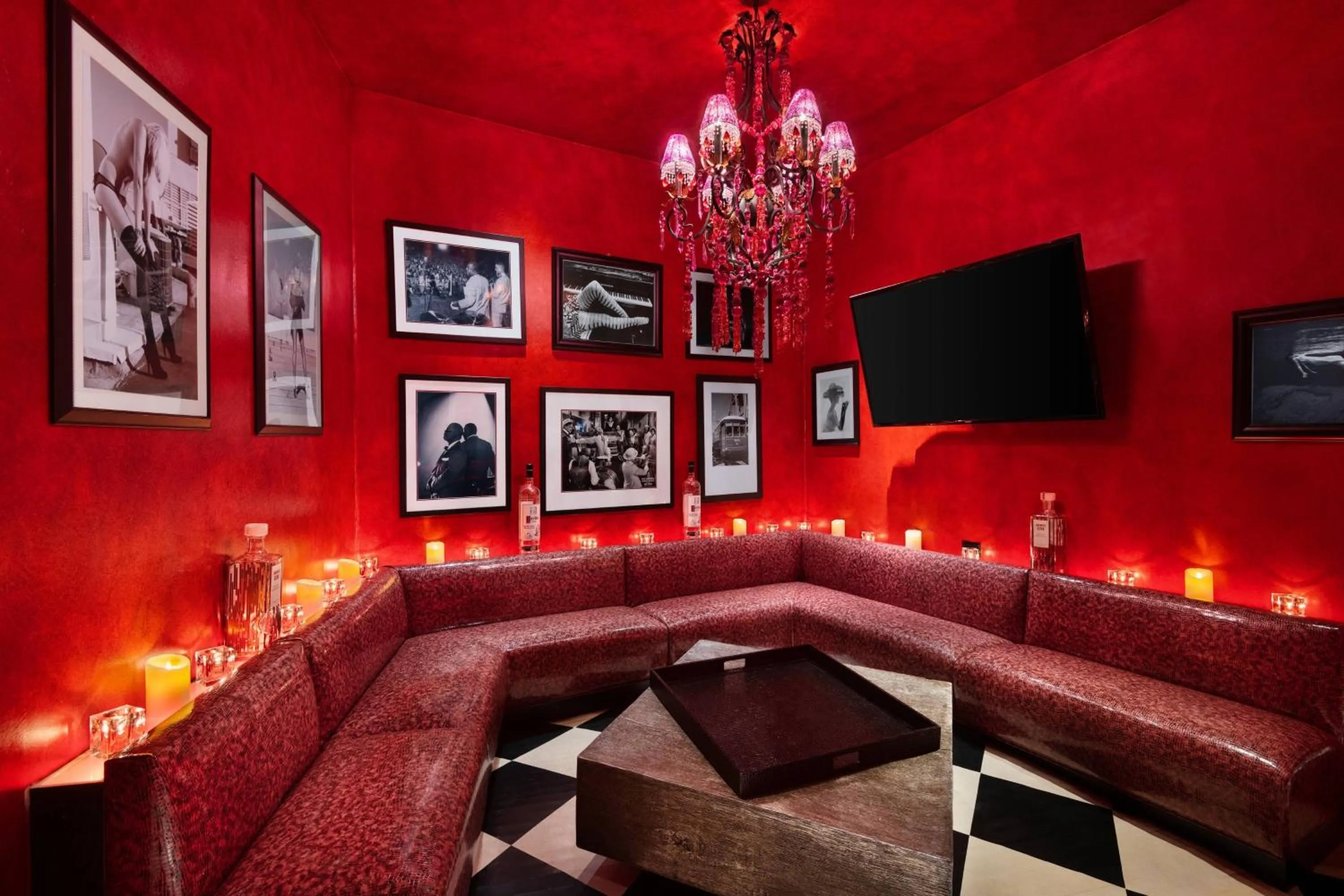 Lounge or bar in The Saint Hotel, New Orleans, French Quarter, Autograph Collection