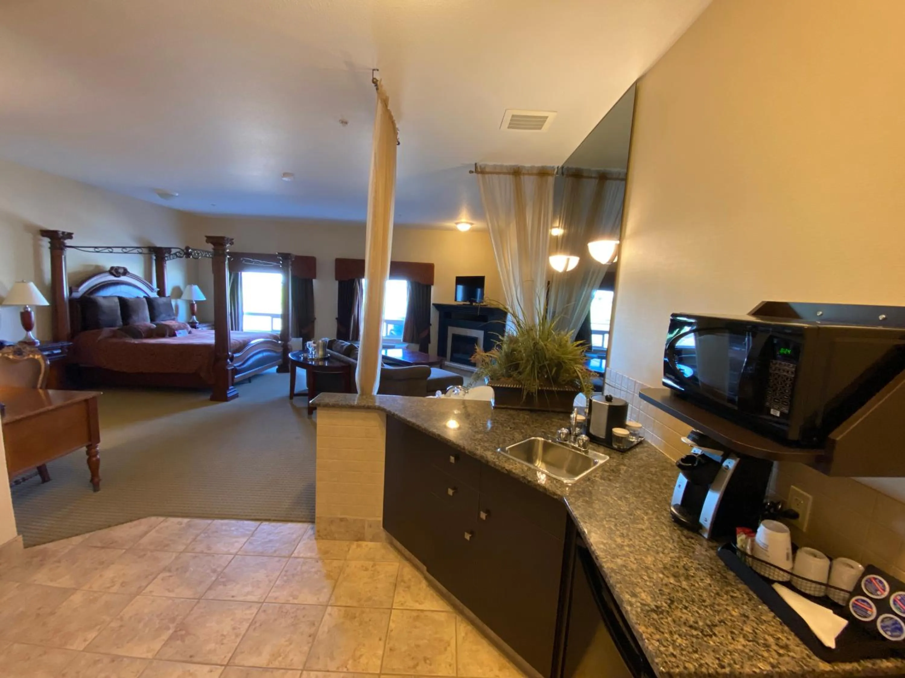 Kitchen or kitchenette in Ramada by Wyndham Westlock