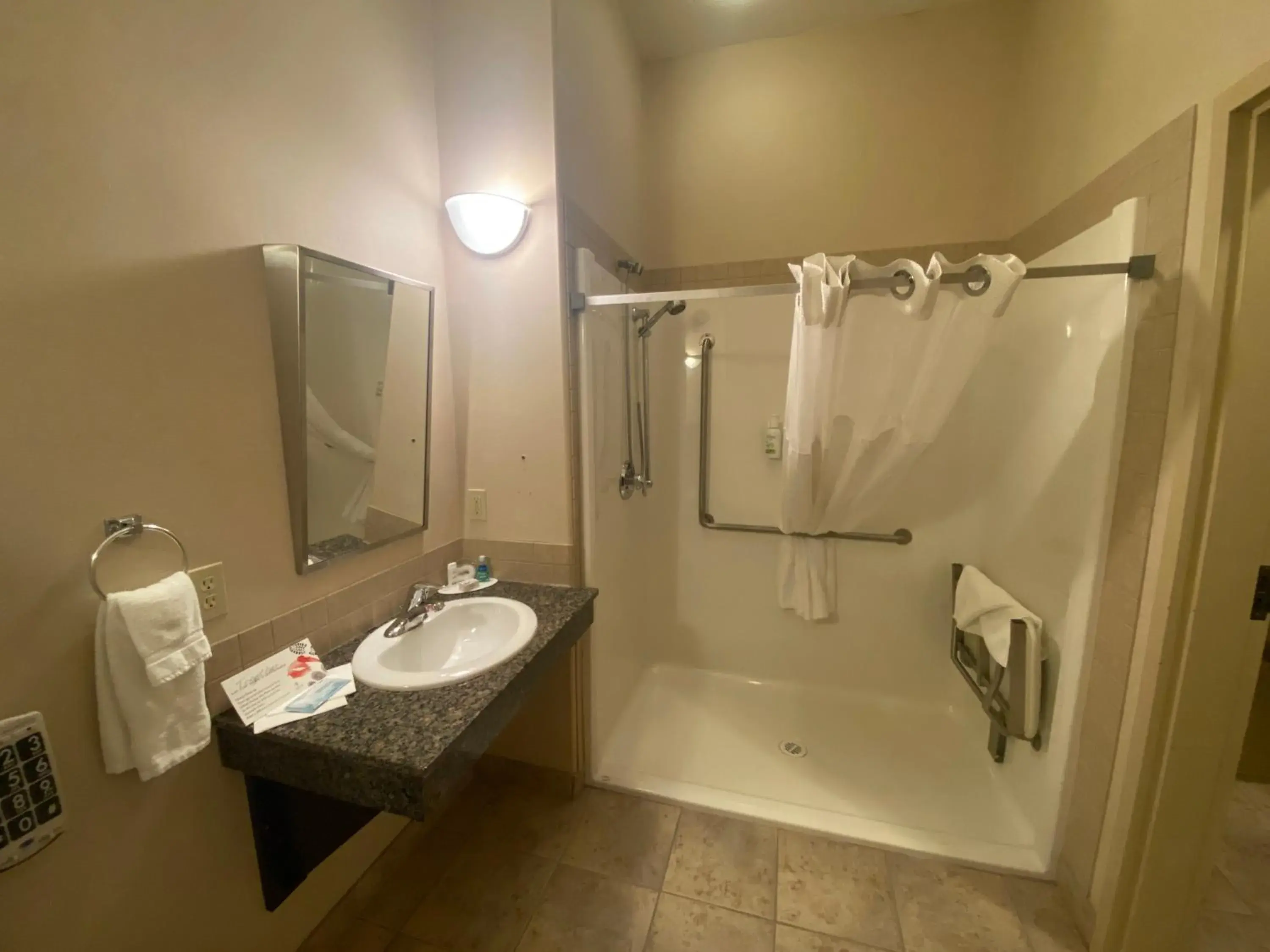 King Room - Disability Access - Non-Smoking in Ramada by Wyndham Westlock King Room - Disability Access - Non-Smoking in Ramada by Wyndham Westlock