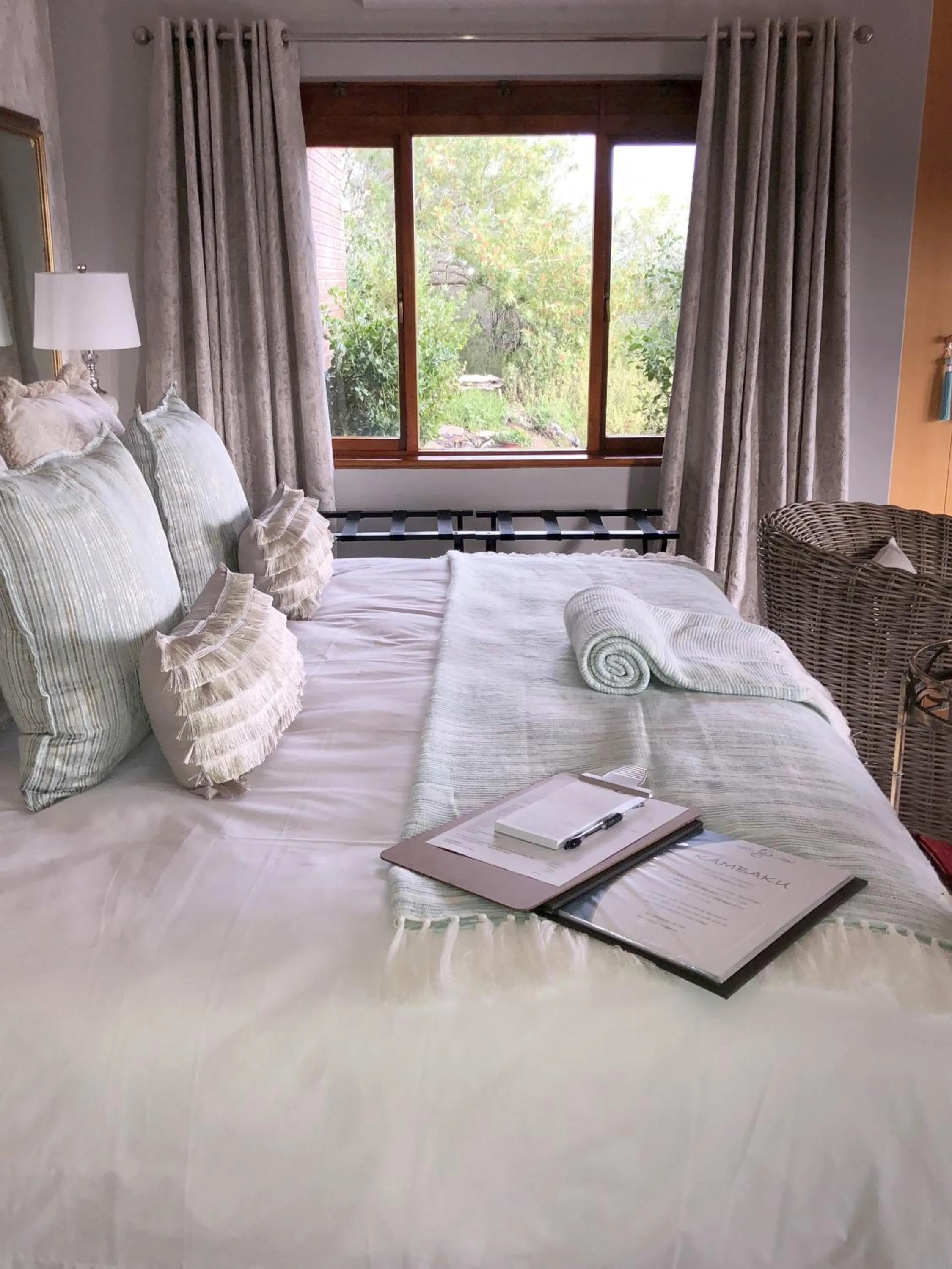 Bed in Kambaku @ Sea