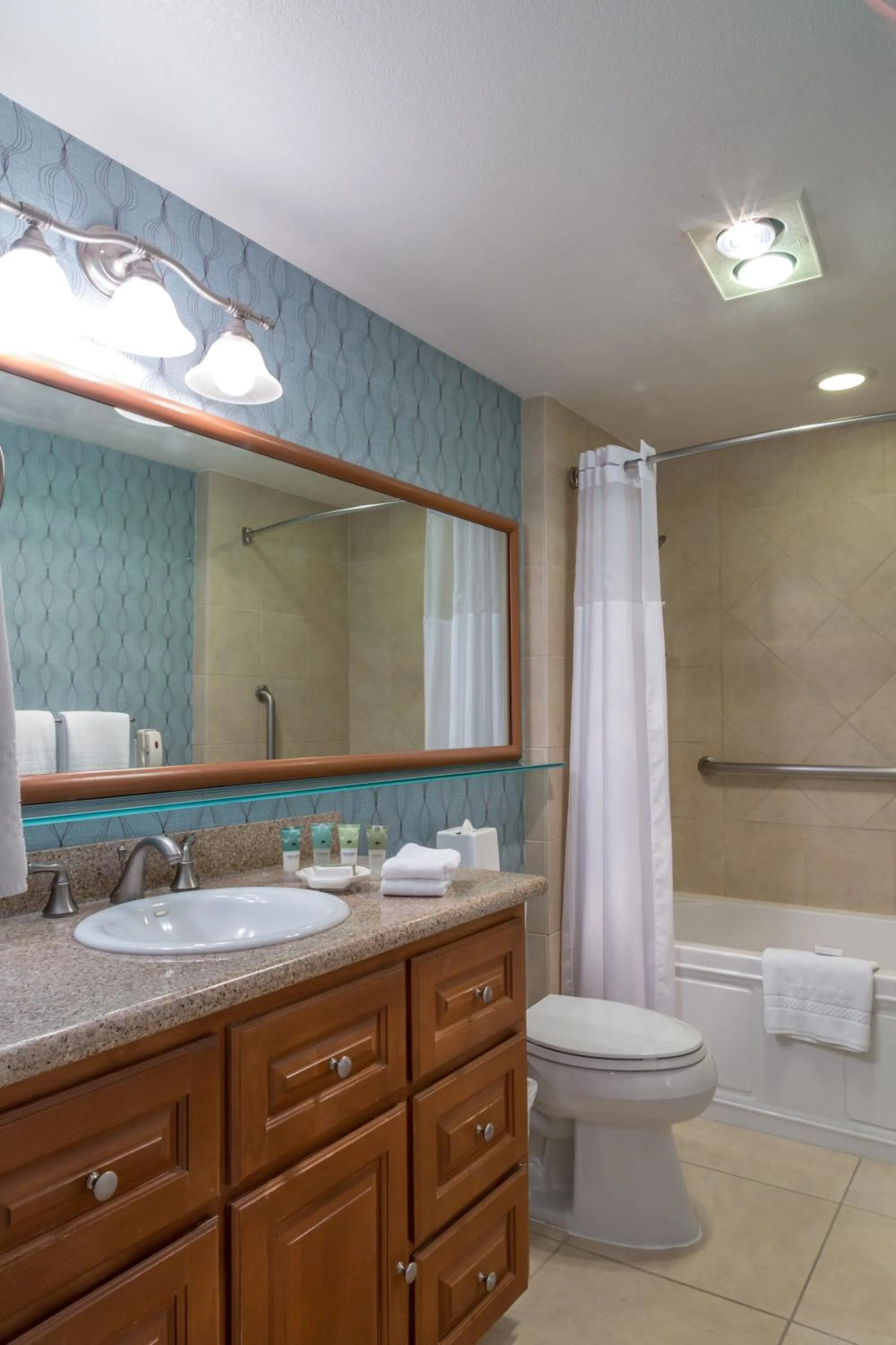 Toilet in Villa L'Auberge