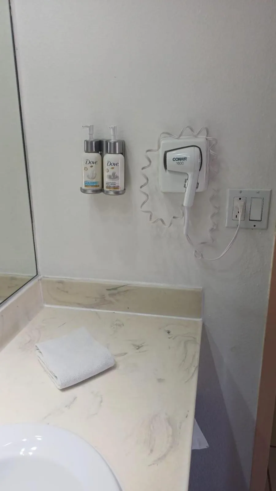 Bathroom in Hotel Colonial Mexicali