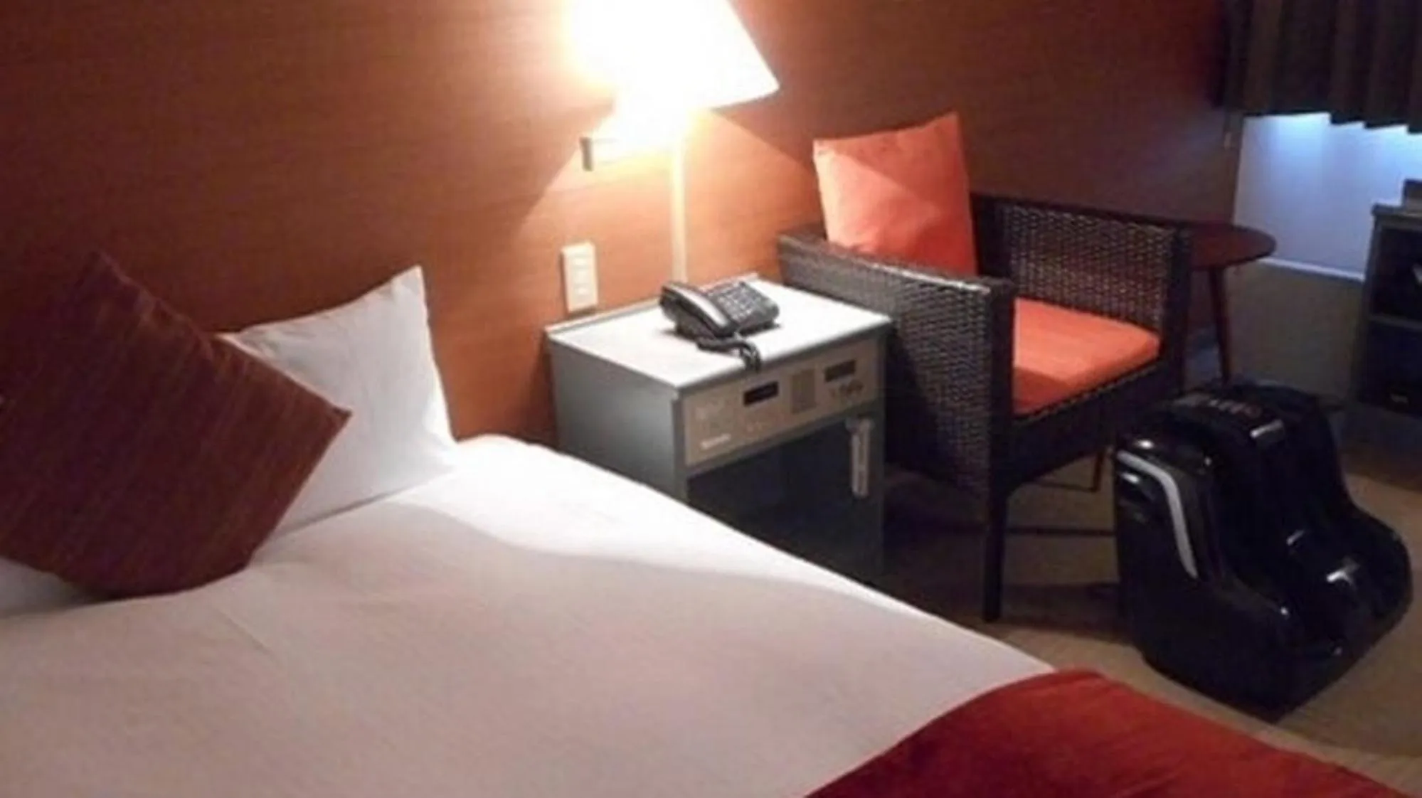 Bed in Green Rich Hotel Nishitetsu Ohashi Ekimae