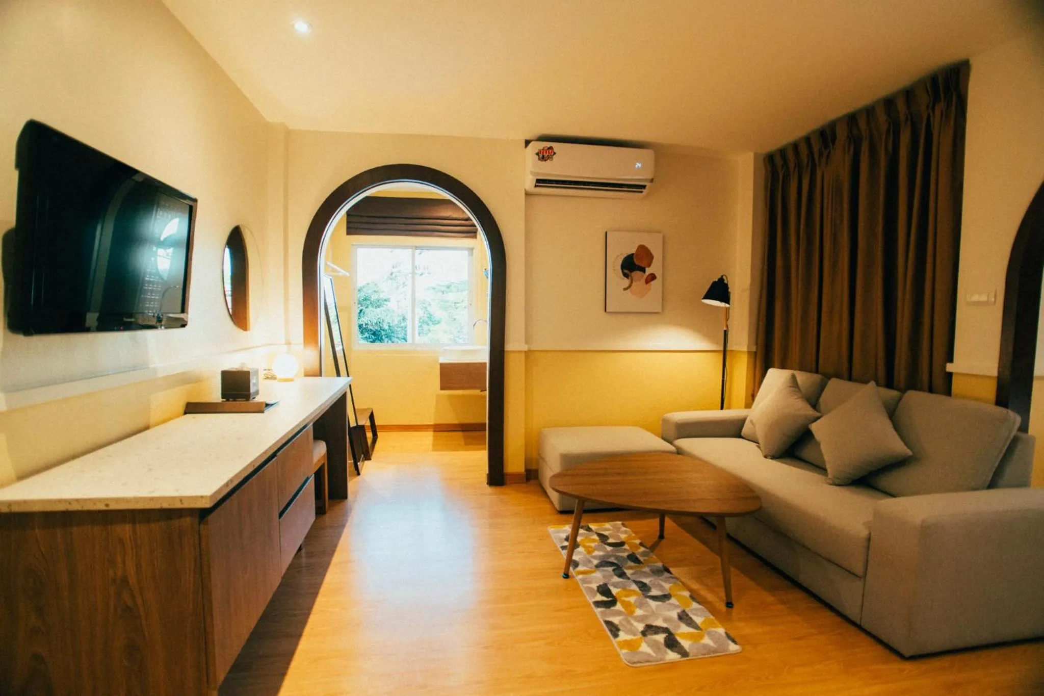 Bed in Victoria Nimman Hotel