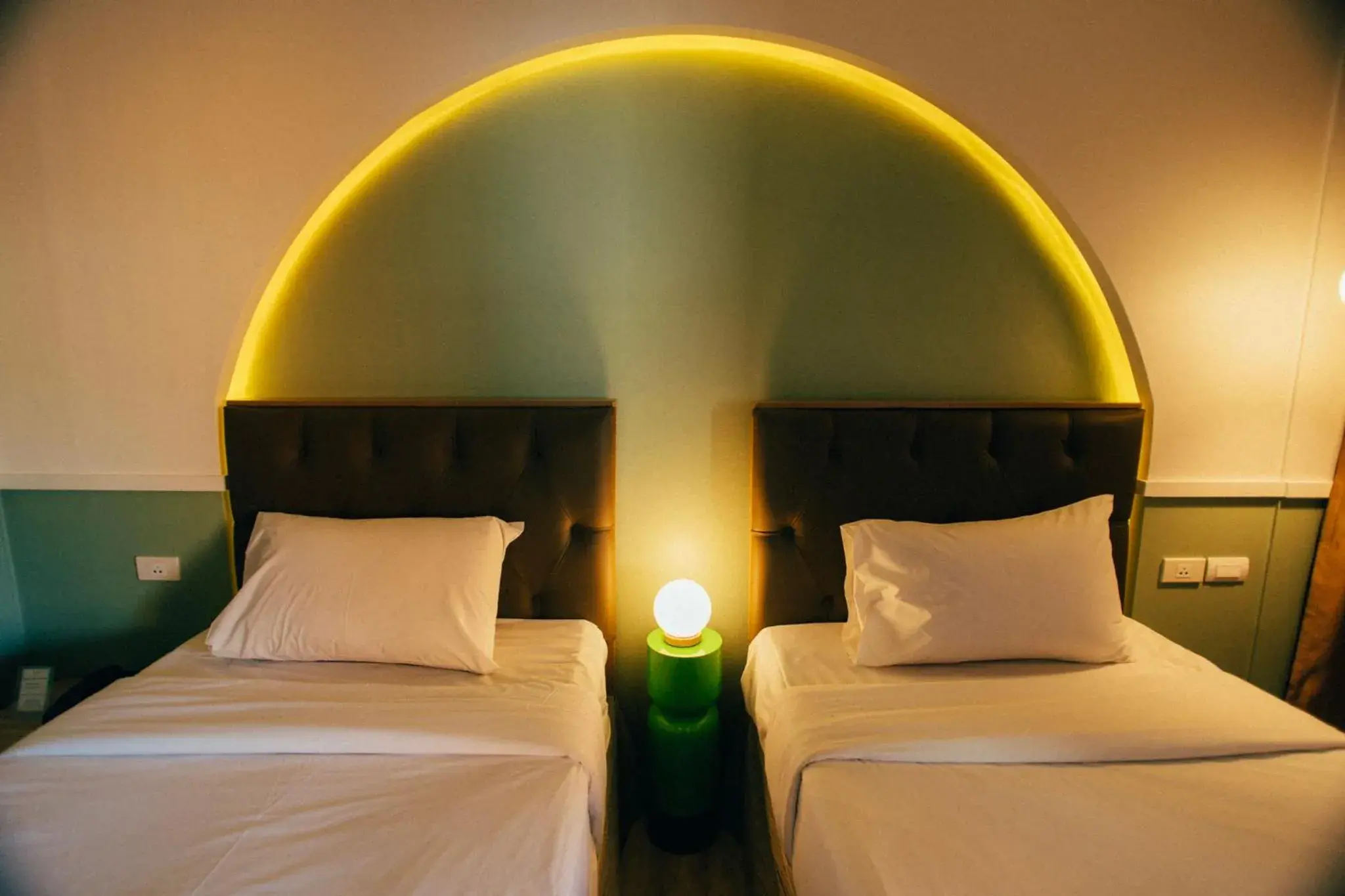 Standard Twin Room in Victoria Nimman Hotel Standard Twin Room in Victoria Nimman Hotel