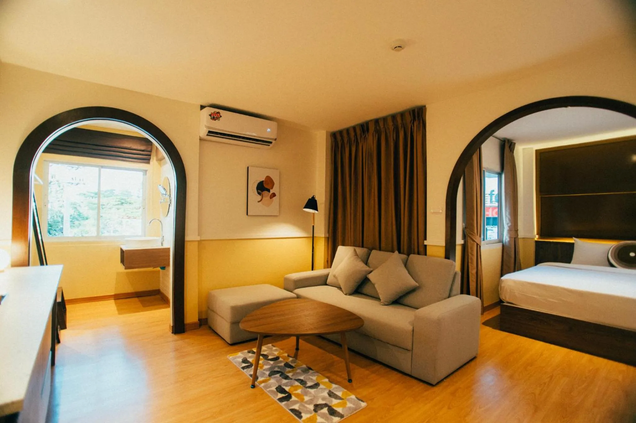 Bed in Victoria Nimman Hotel