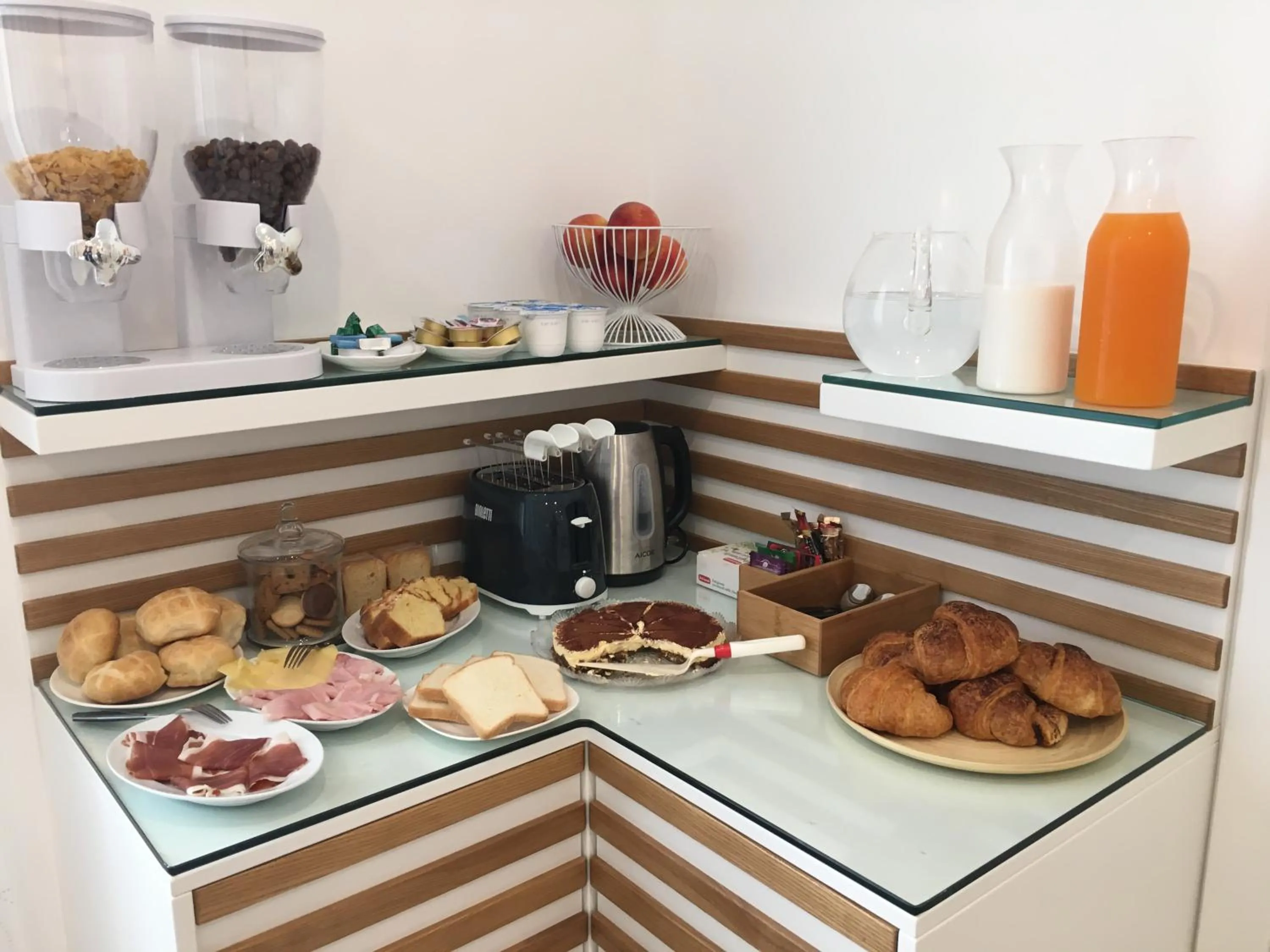 Food and drinks in B&B JOELE