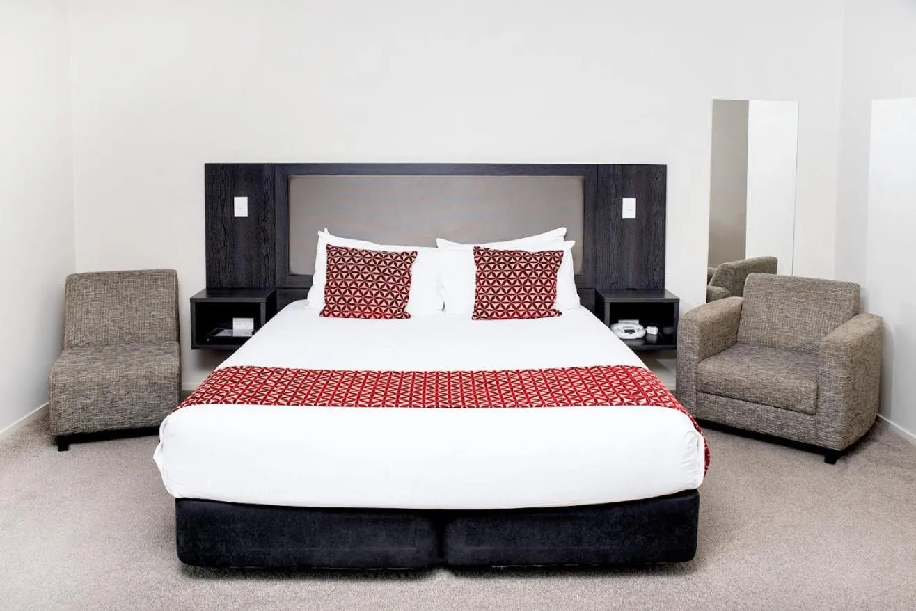 Bedroom, Bed in 37 The Landing Motel