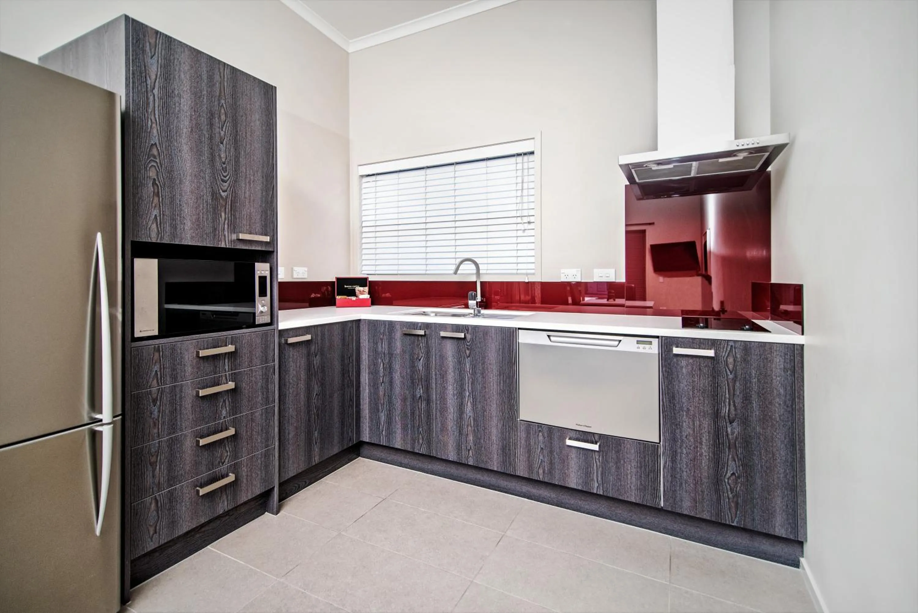 Kitchen or kitchenette in 37 The Landing Motel