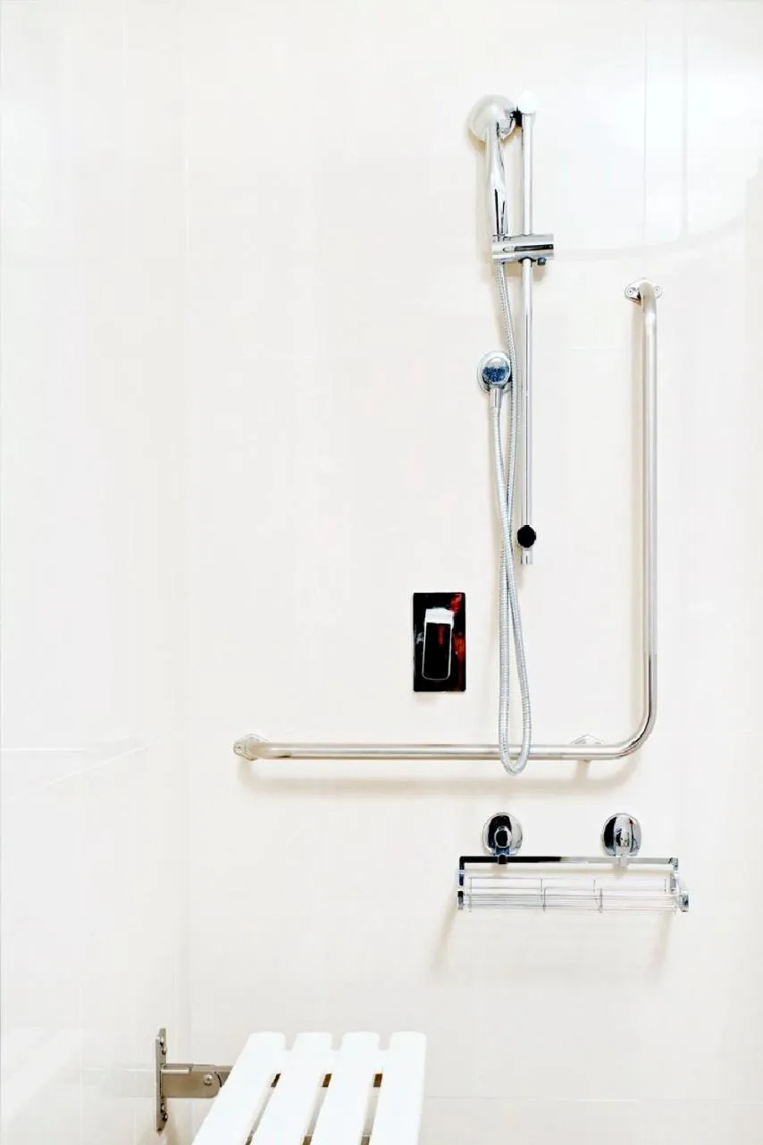 Bathroom in 37 The Landing Motel