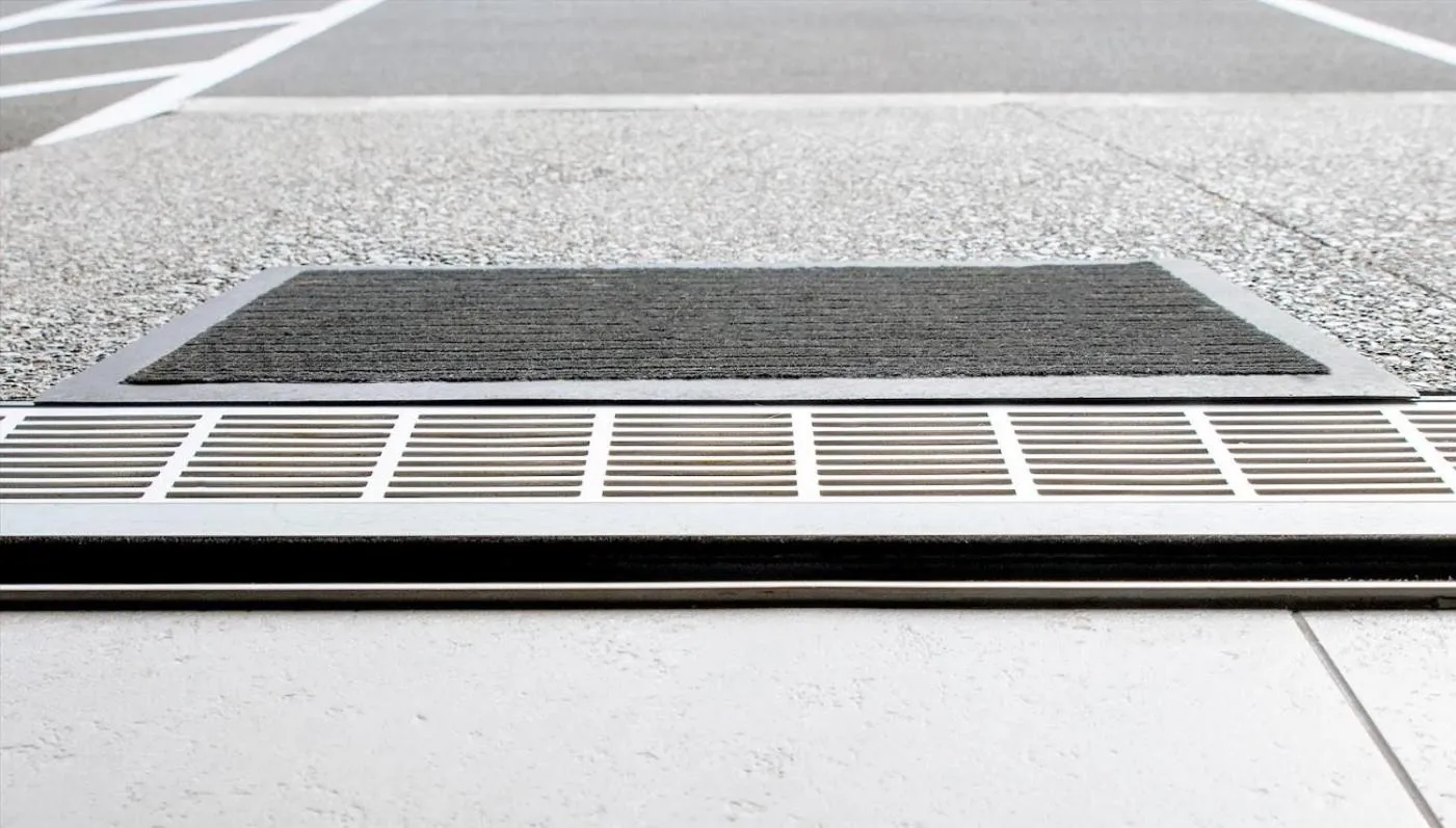 Facade/entrance in 37 The Landing Motel