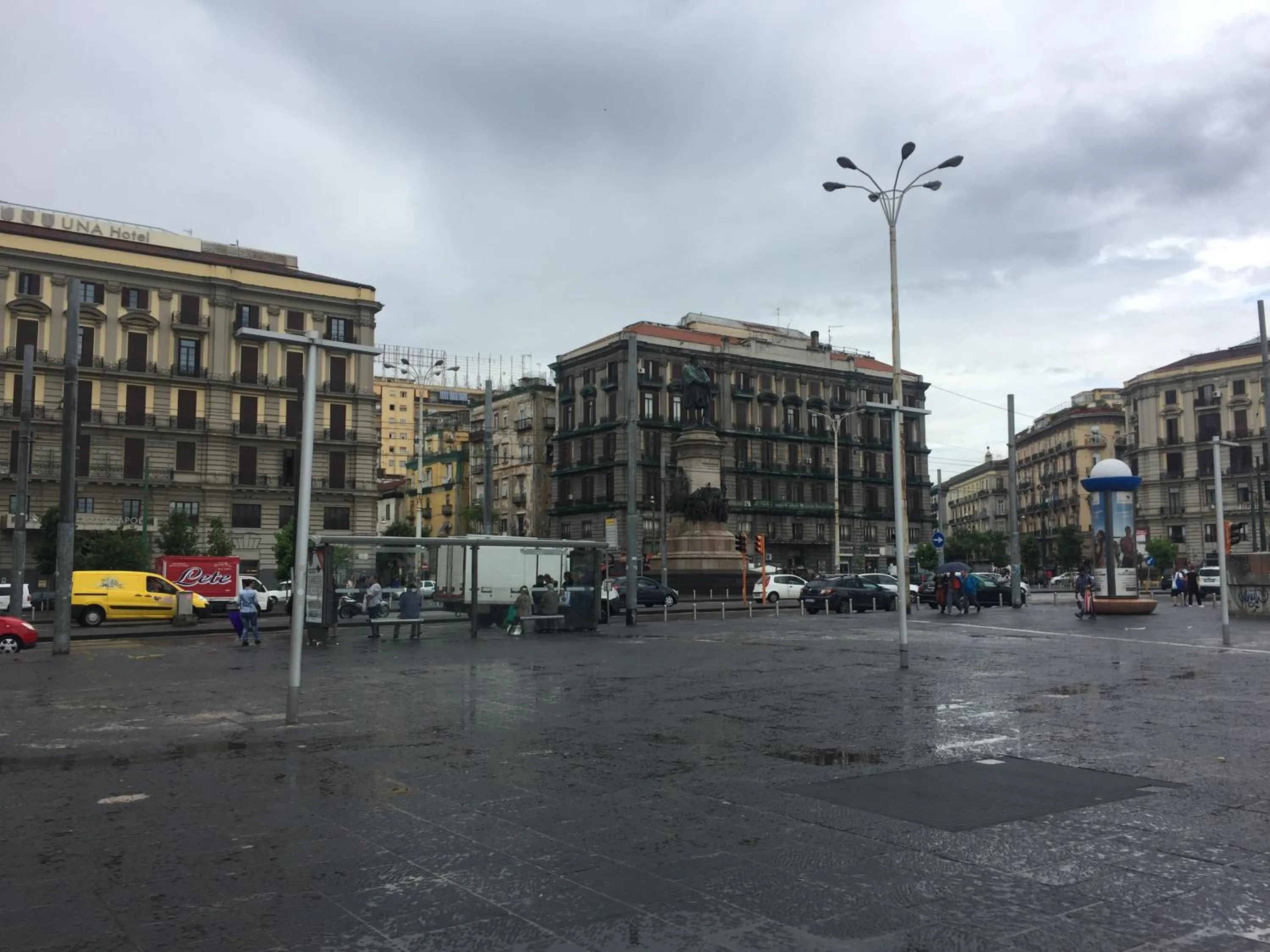 Neighbourhood in Guest Art Napoli