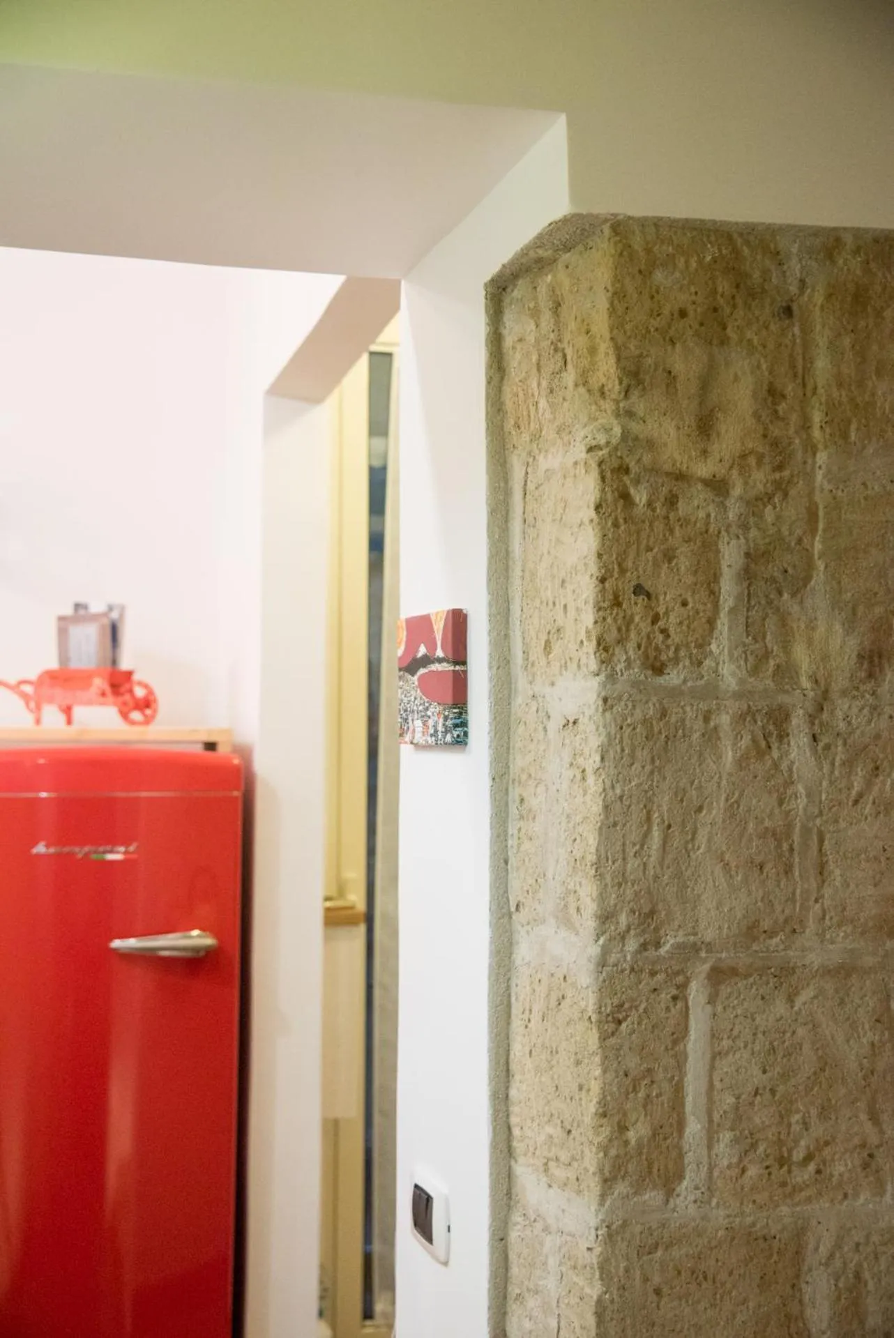 Food and drinks in Guest Art Napoli