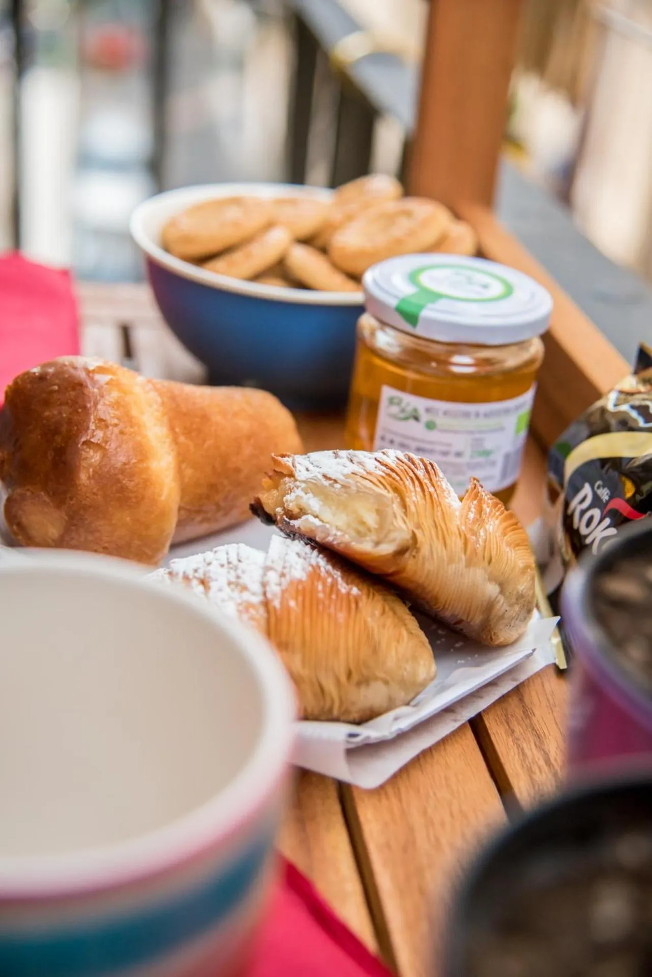 Food close-up in Guest Art Napoli