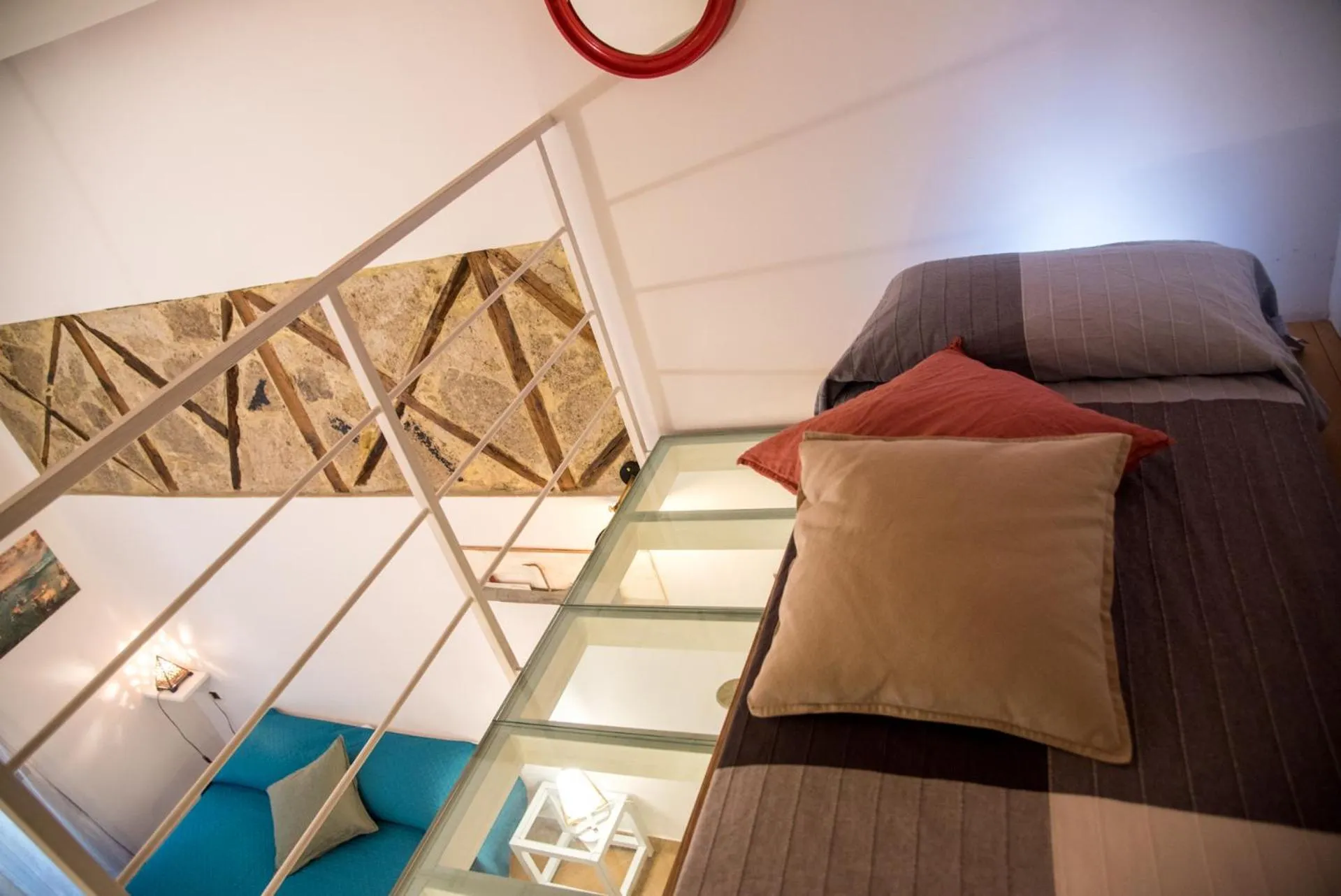 Bed in Guest Art Napoli