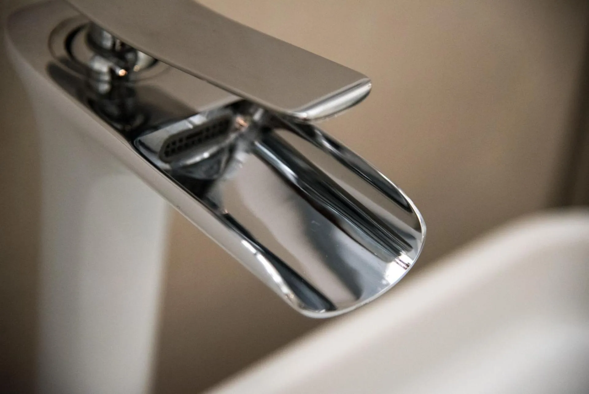 Bathroom in Guest Art Napoli