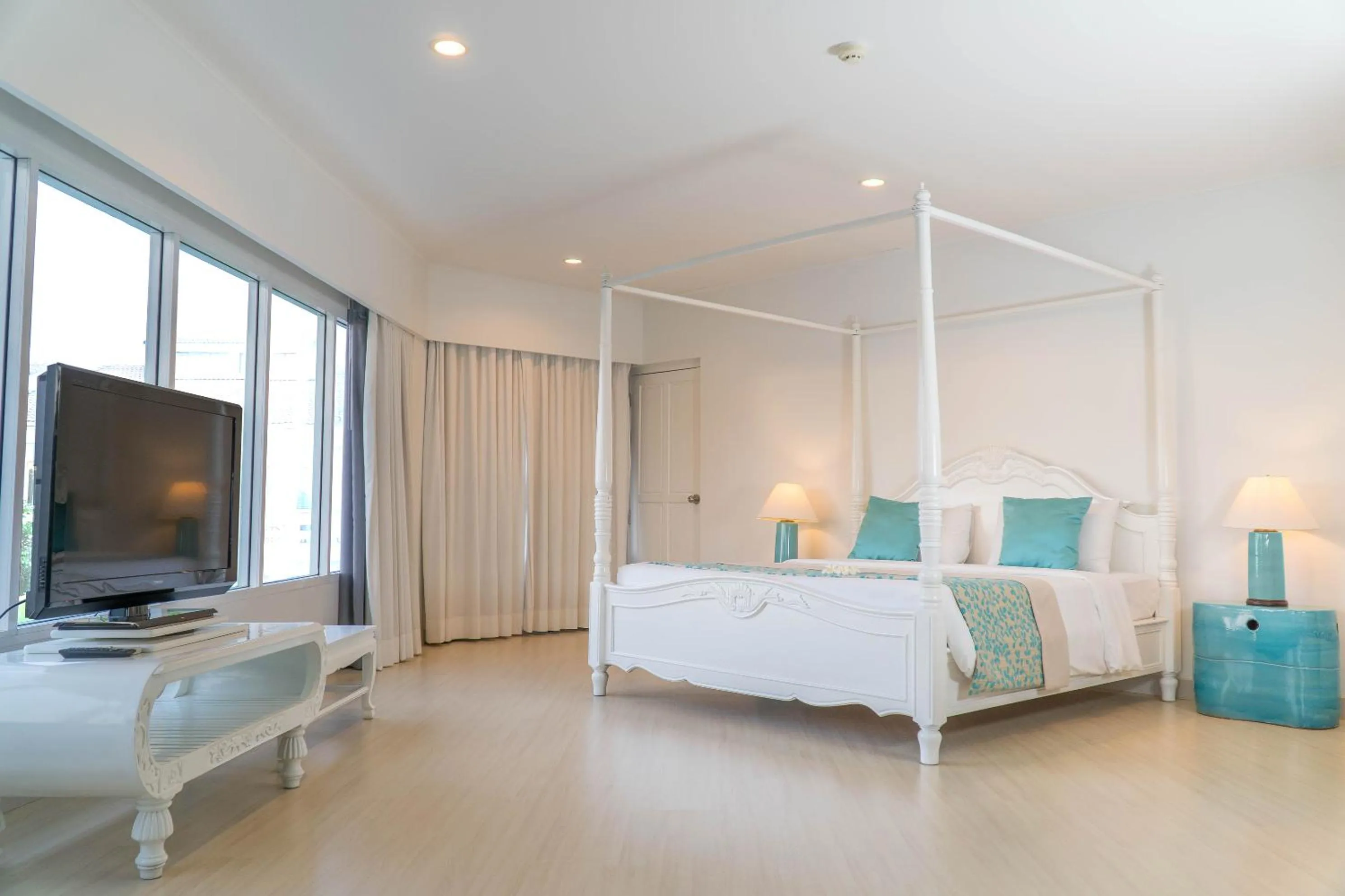 Bed in Cera Resort @ Cha-am