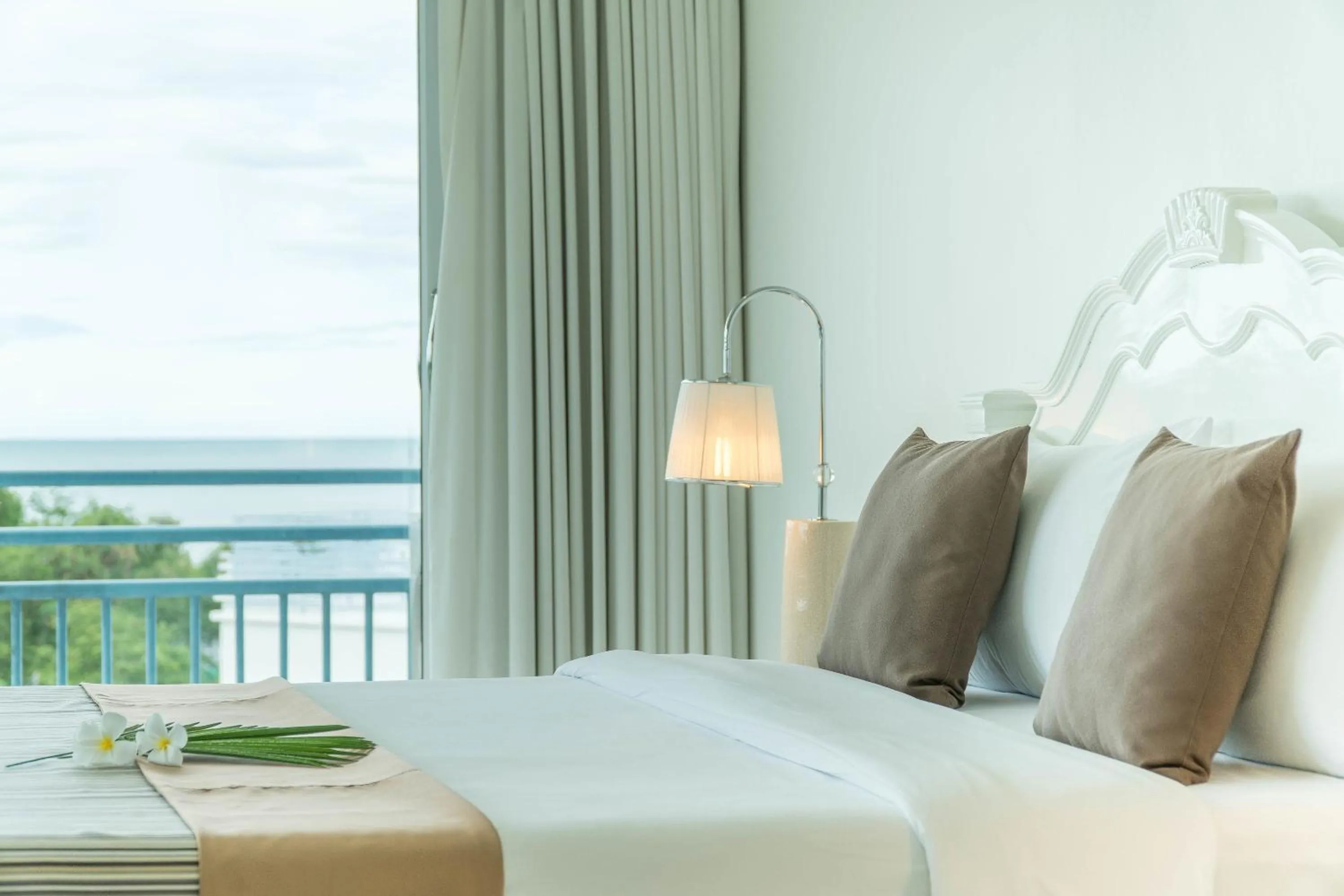 Bed in Cera Resort @ Cha-am