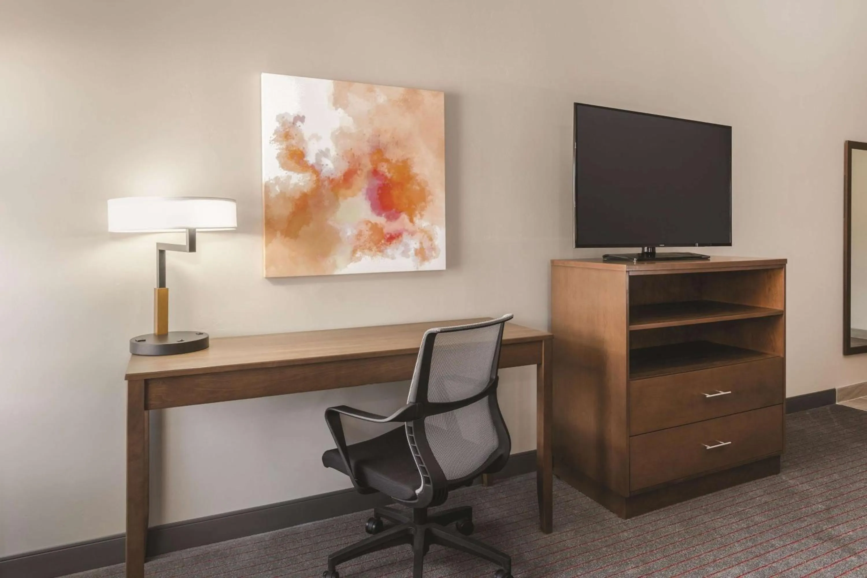 Photo of the whole room in La Quinta by Wyndham South Jordan