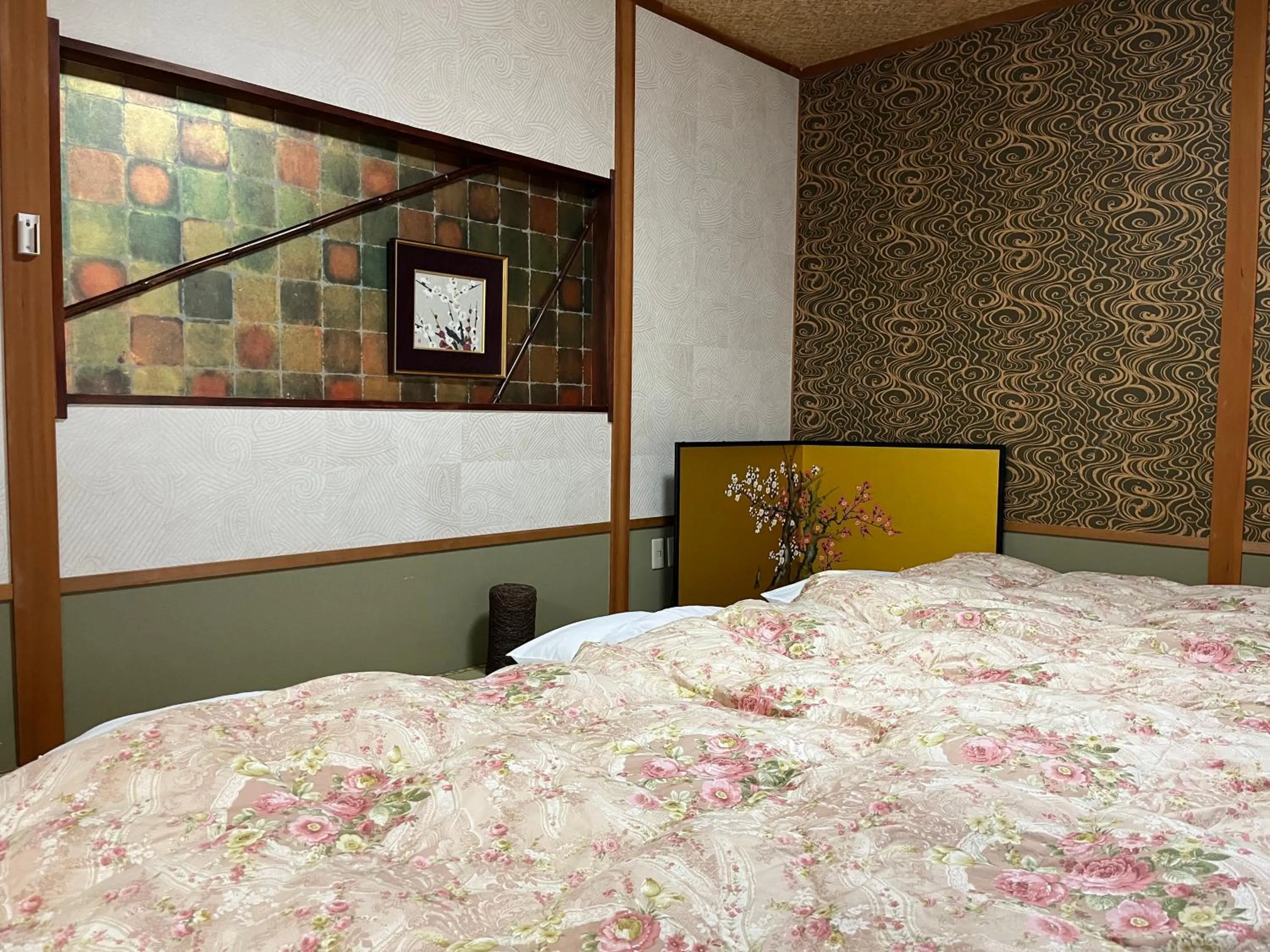 Bedroom, Bed in Kyoto Ryokan Gion Sano