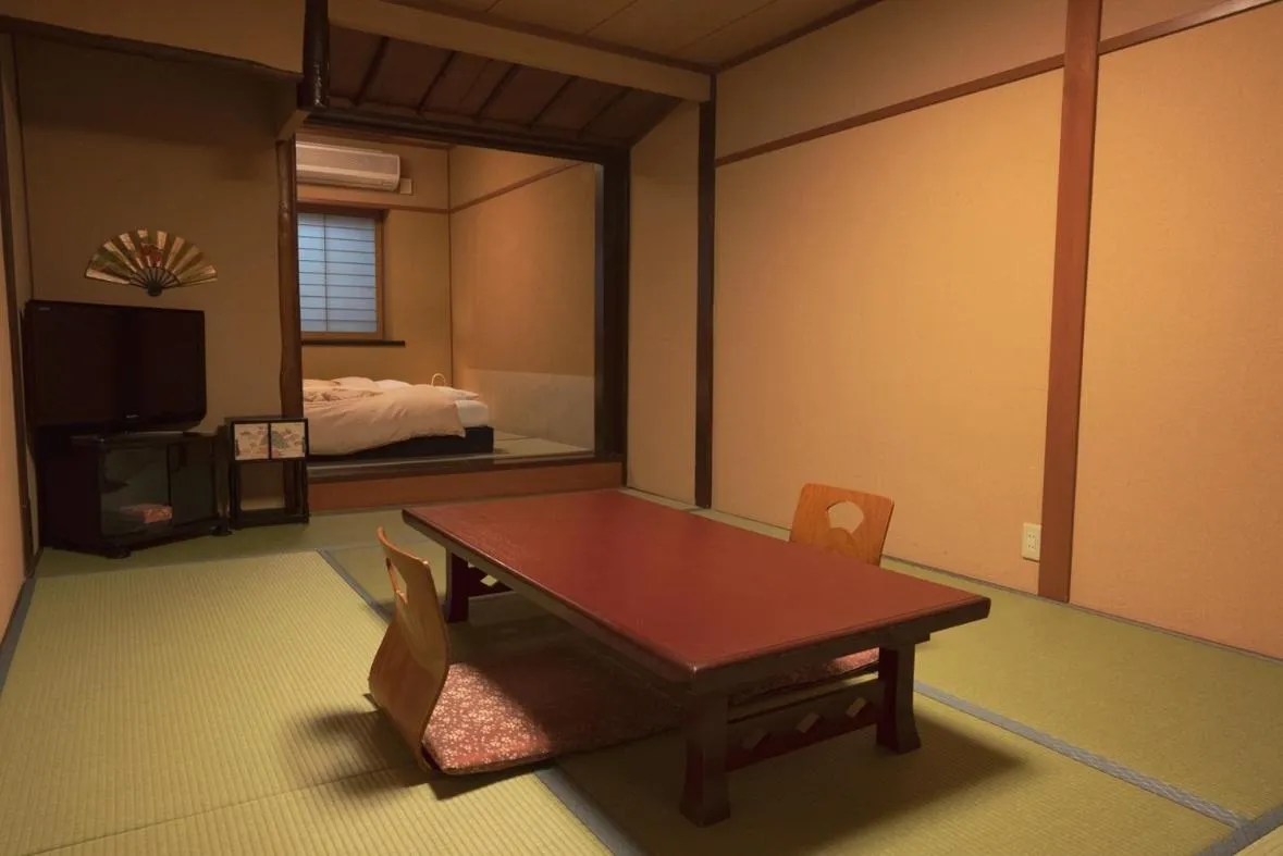 Photo of the whole room, Bed in Ohanabo