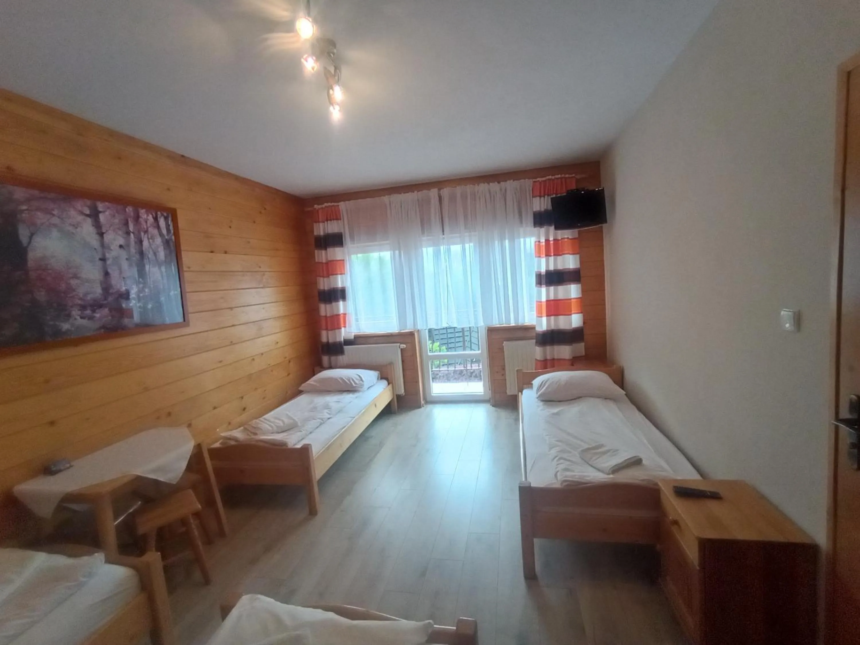 Photo of the whole room, Bed in Tatrzańska Rezydencja pod Brzyzkiem