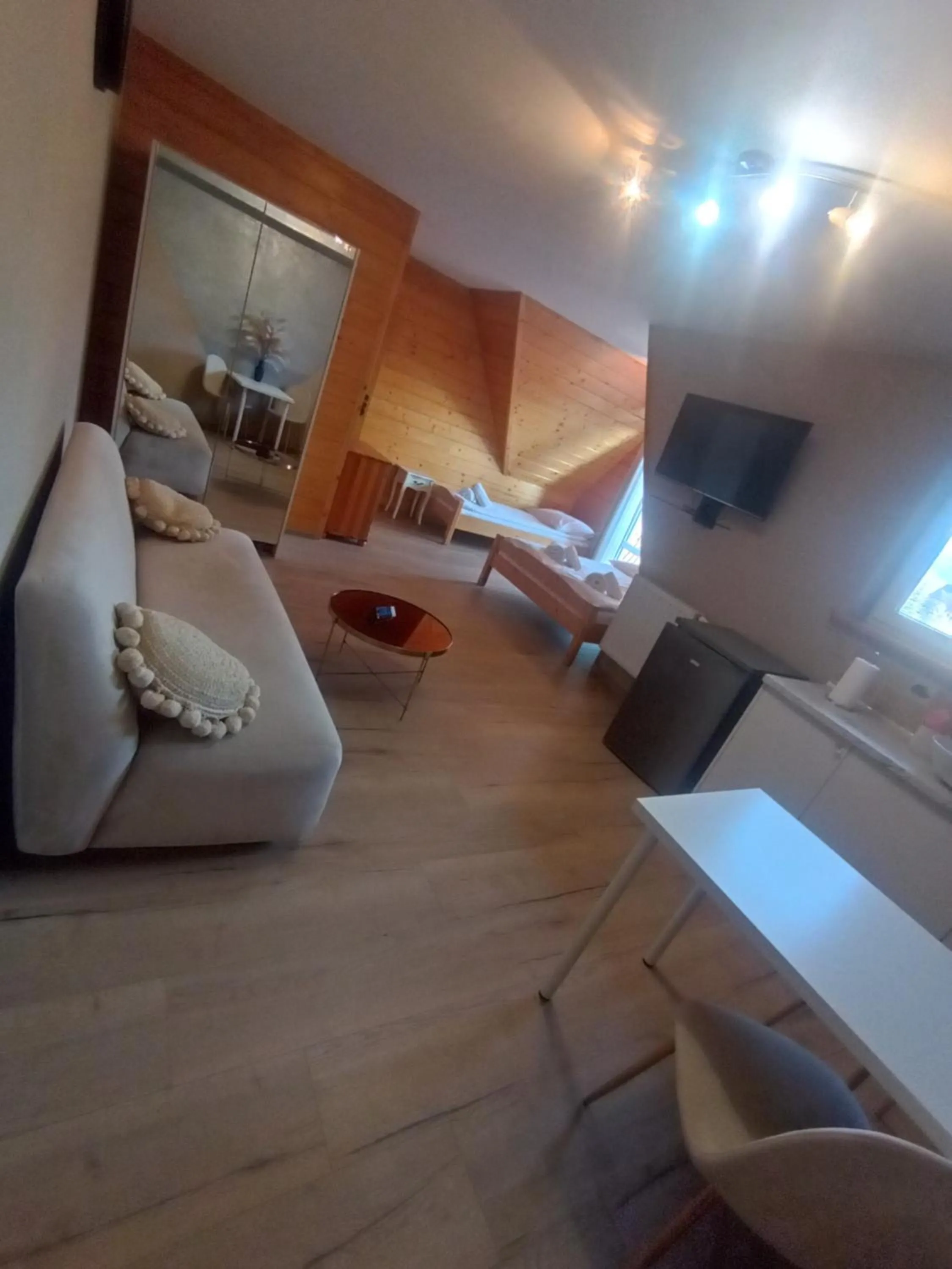 Communal lounge/ TV room, Bed in Tatrzańska Rezydencja pod Brzyzkiem
