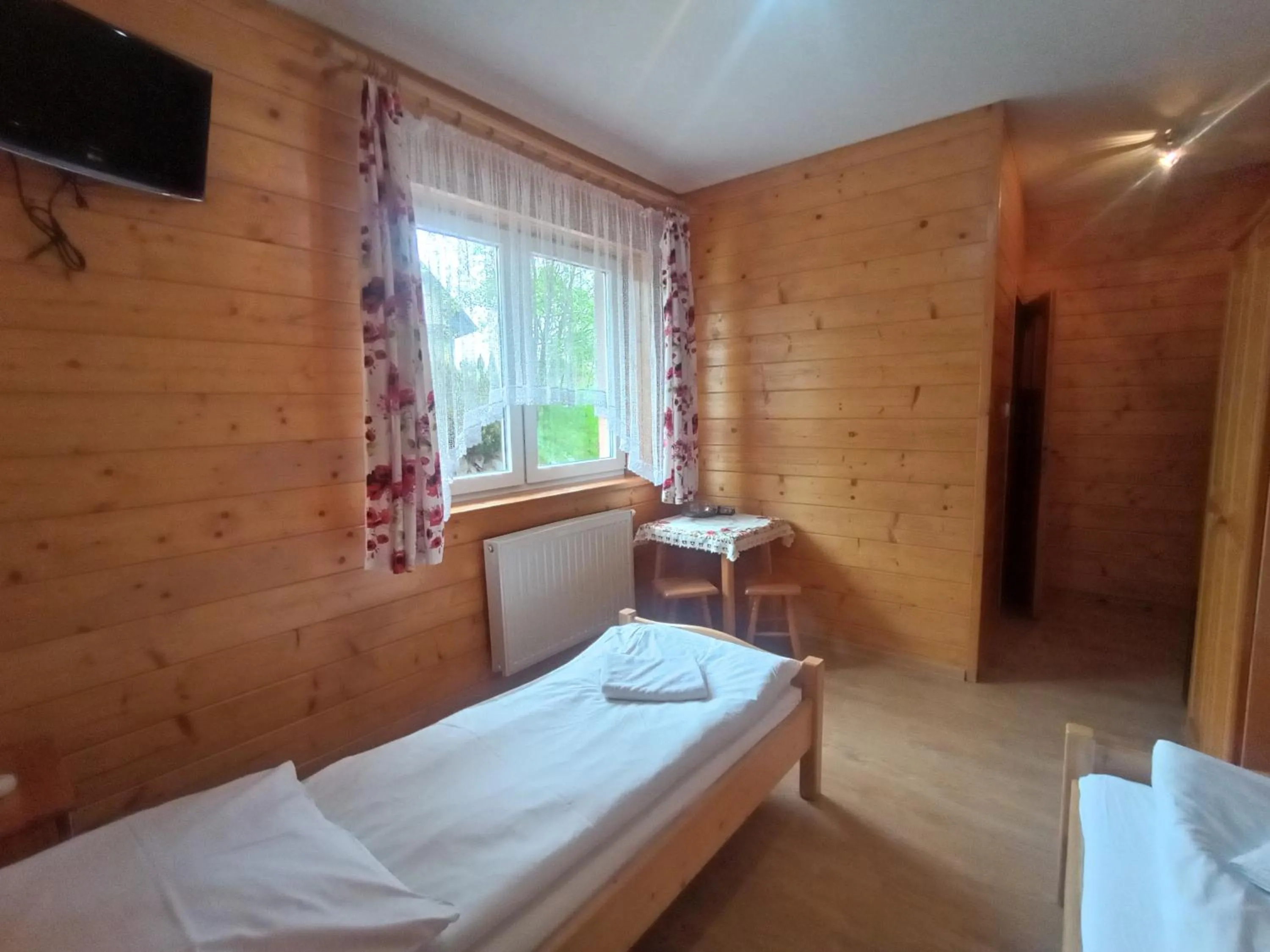 Photo of the whole room, Bed in Tatrzańska Rezydencja pod Brzyzkiem