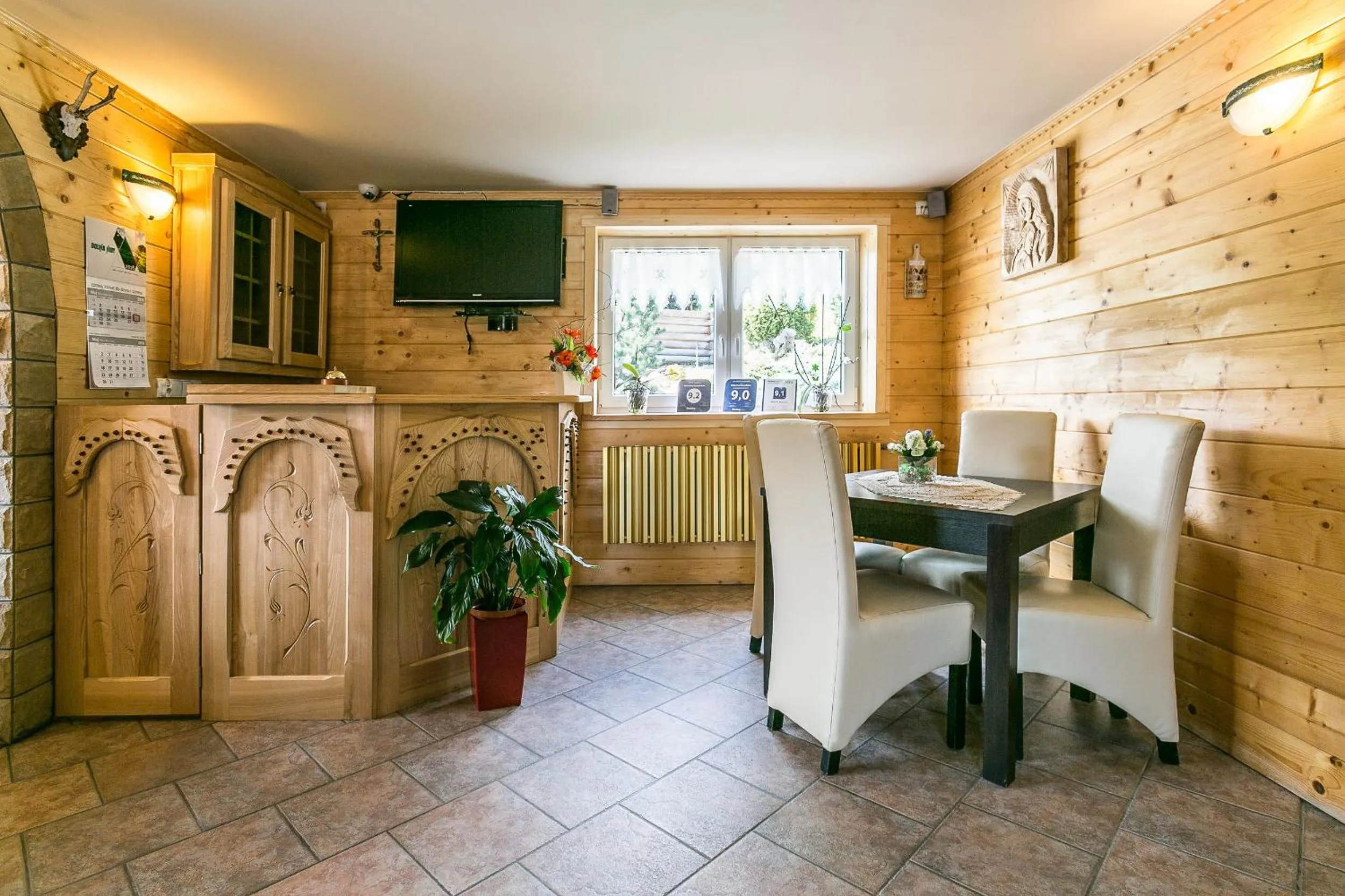 Restaurant/places to eat in Tatrzańska Rezydencja pod Brzyzkiem