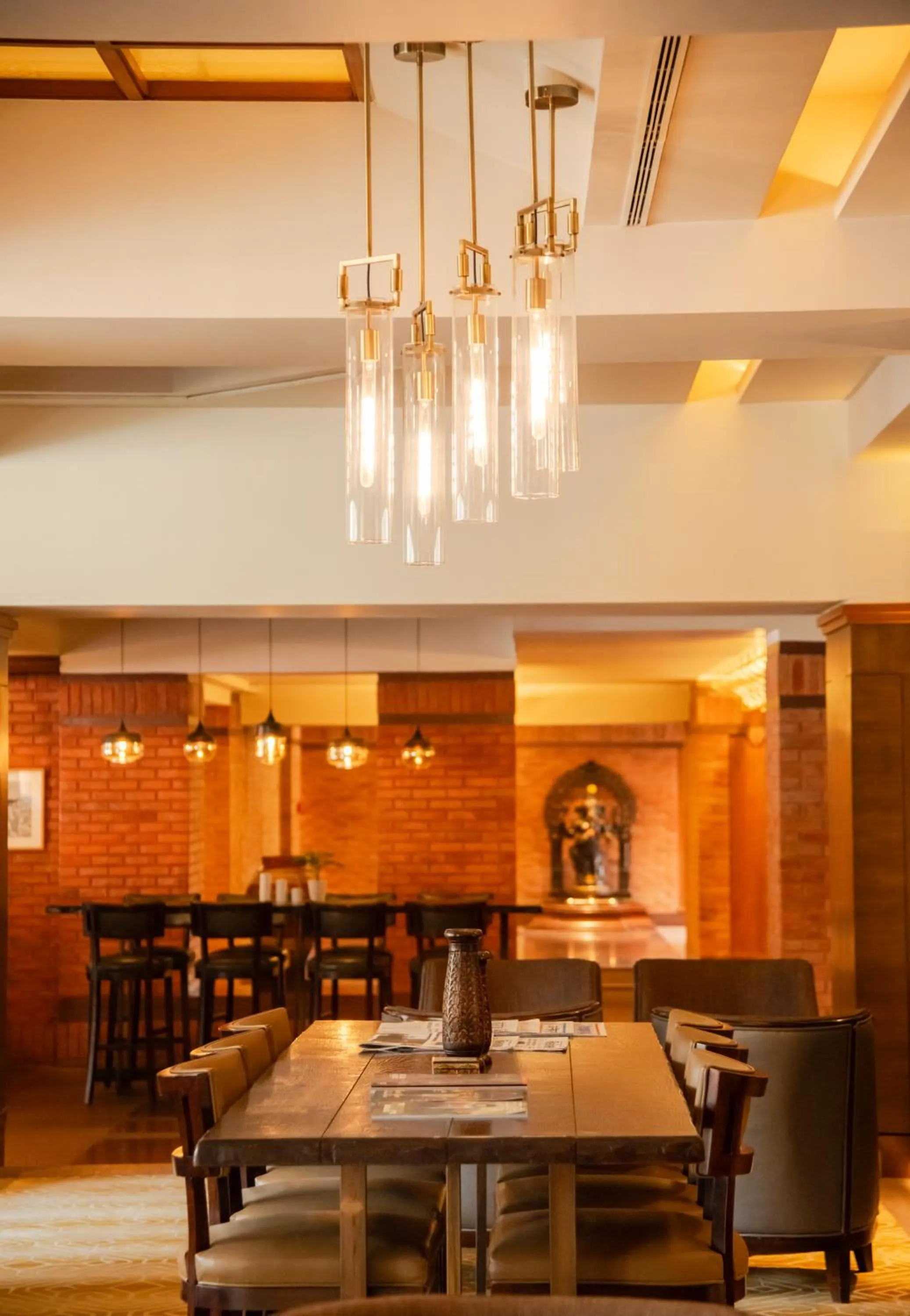 Restaurant/places to eat in Hotel Yak & Yeti