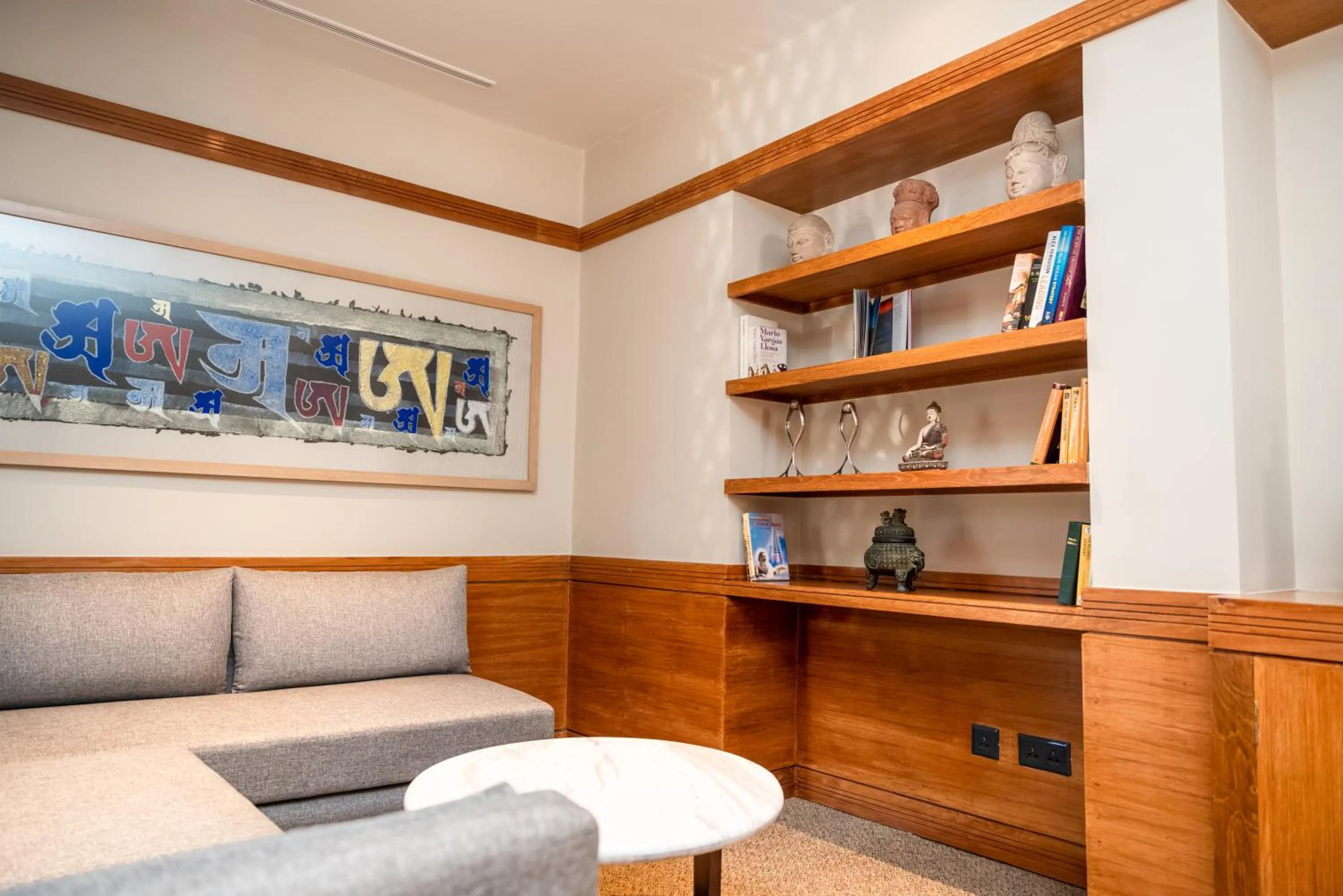 Meeting/conference room in Hotel Yak & Yeti