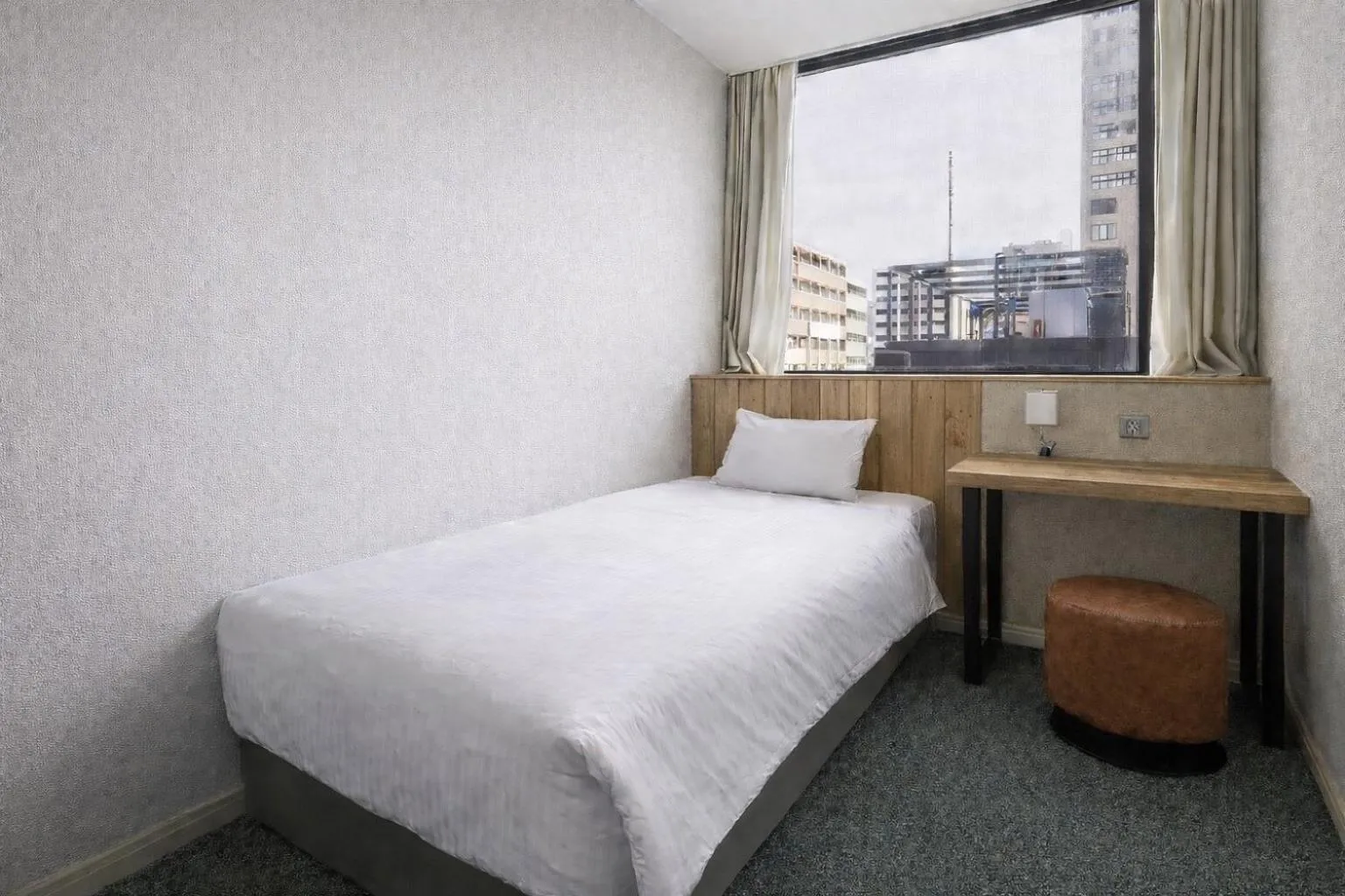 Bed in Hotel Morning Box Osaka Shinsaibashi