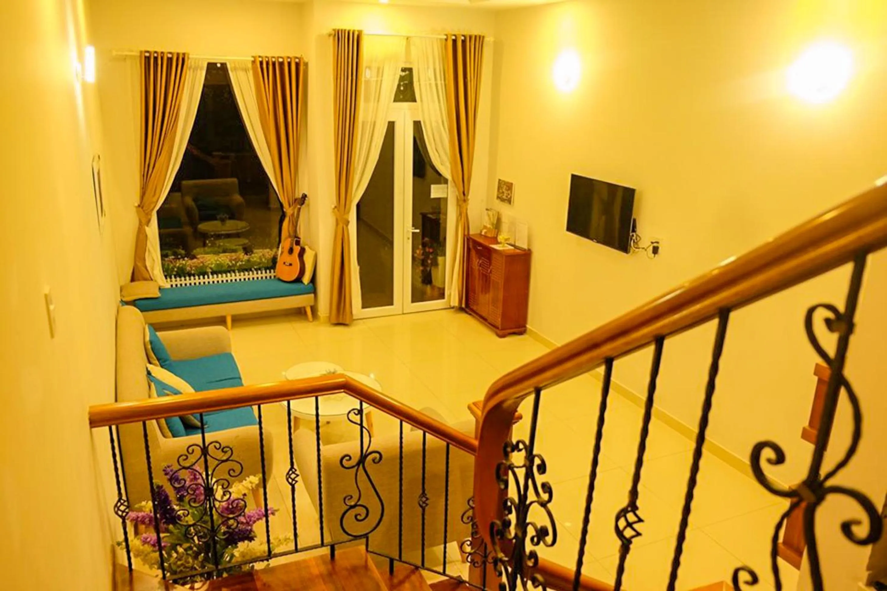 Living room in Jolie House