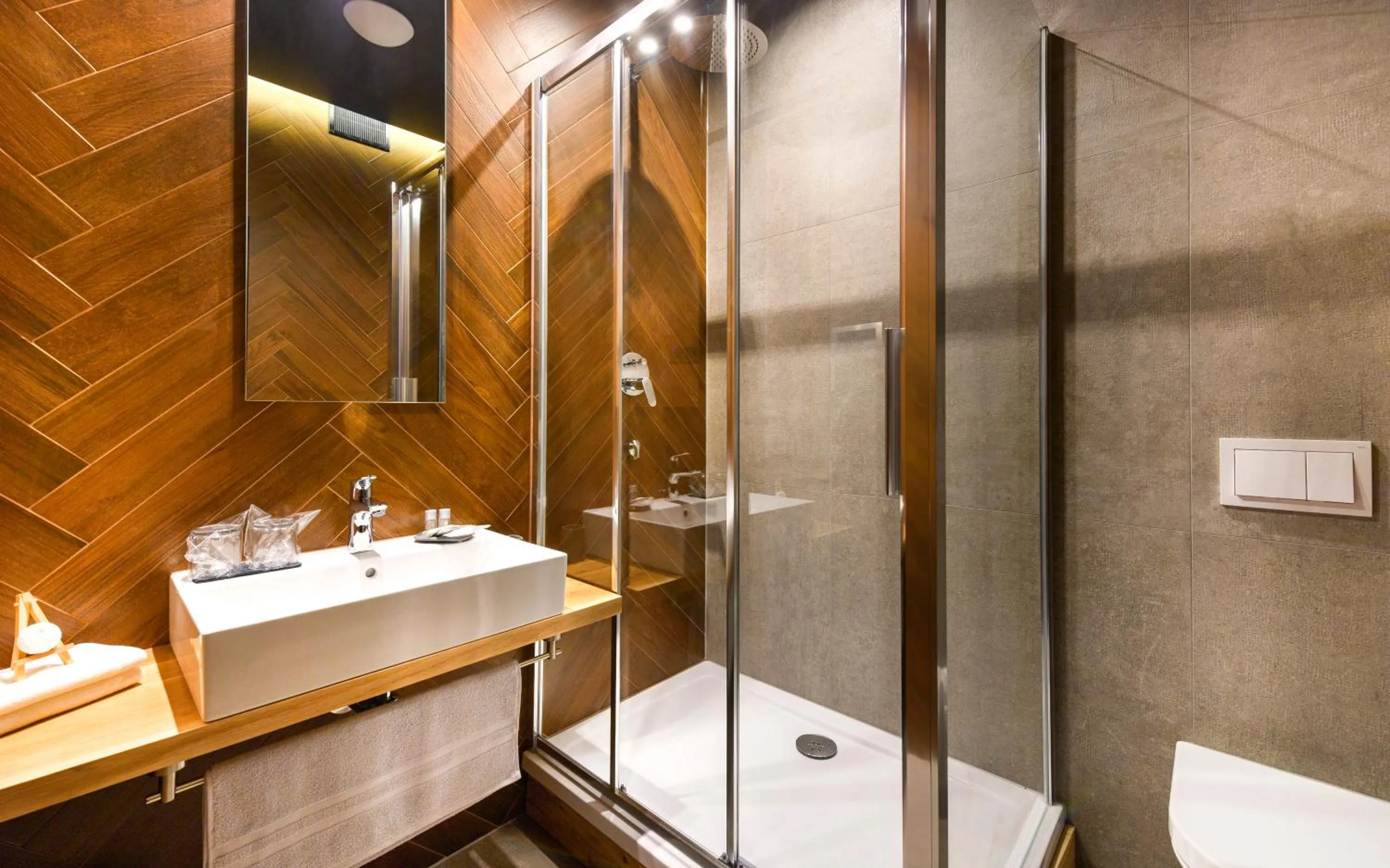 Bathroom in Split Industrial Design Rooms