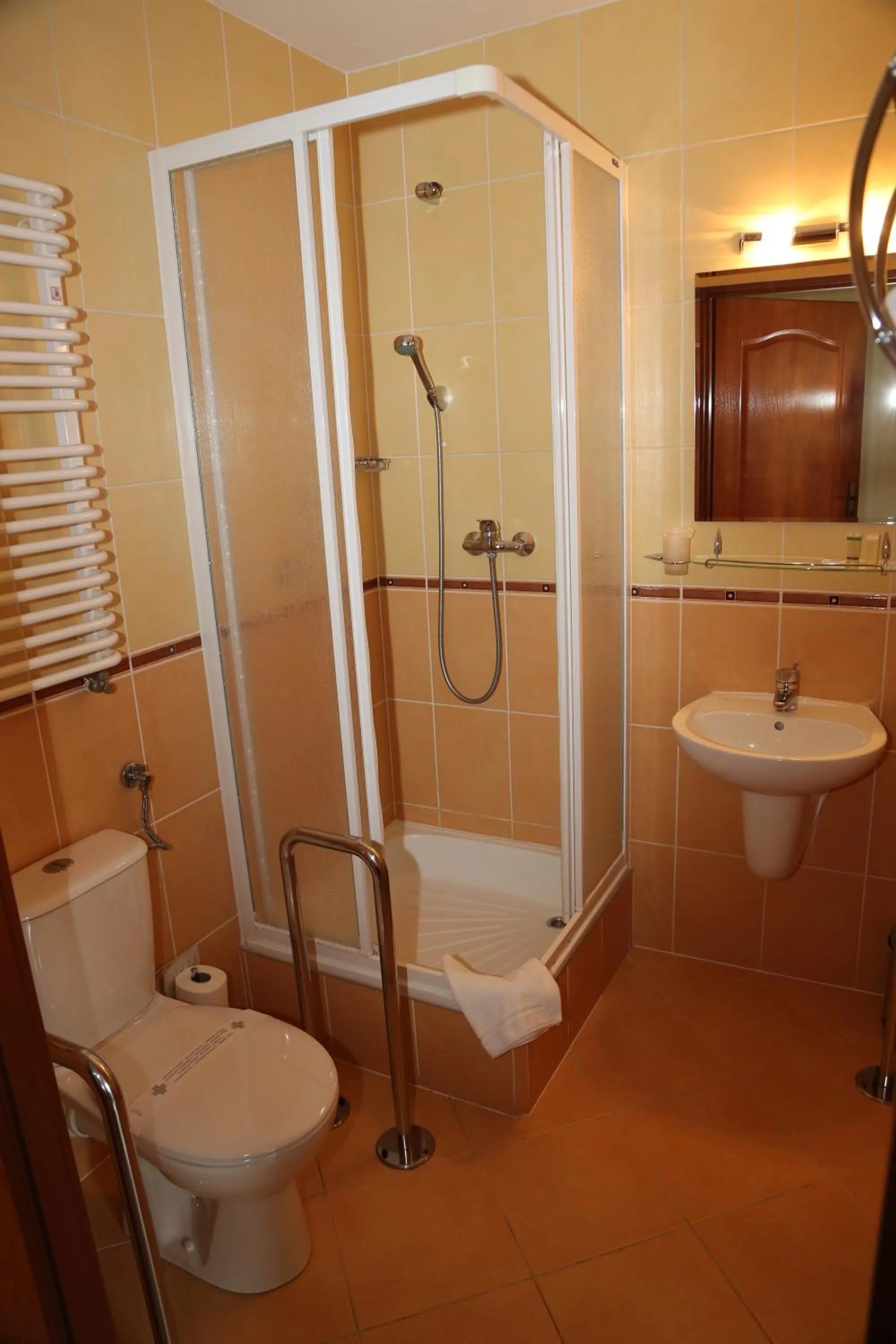 Shower, Bathroom in ET Nocleg