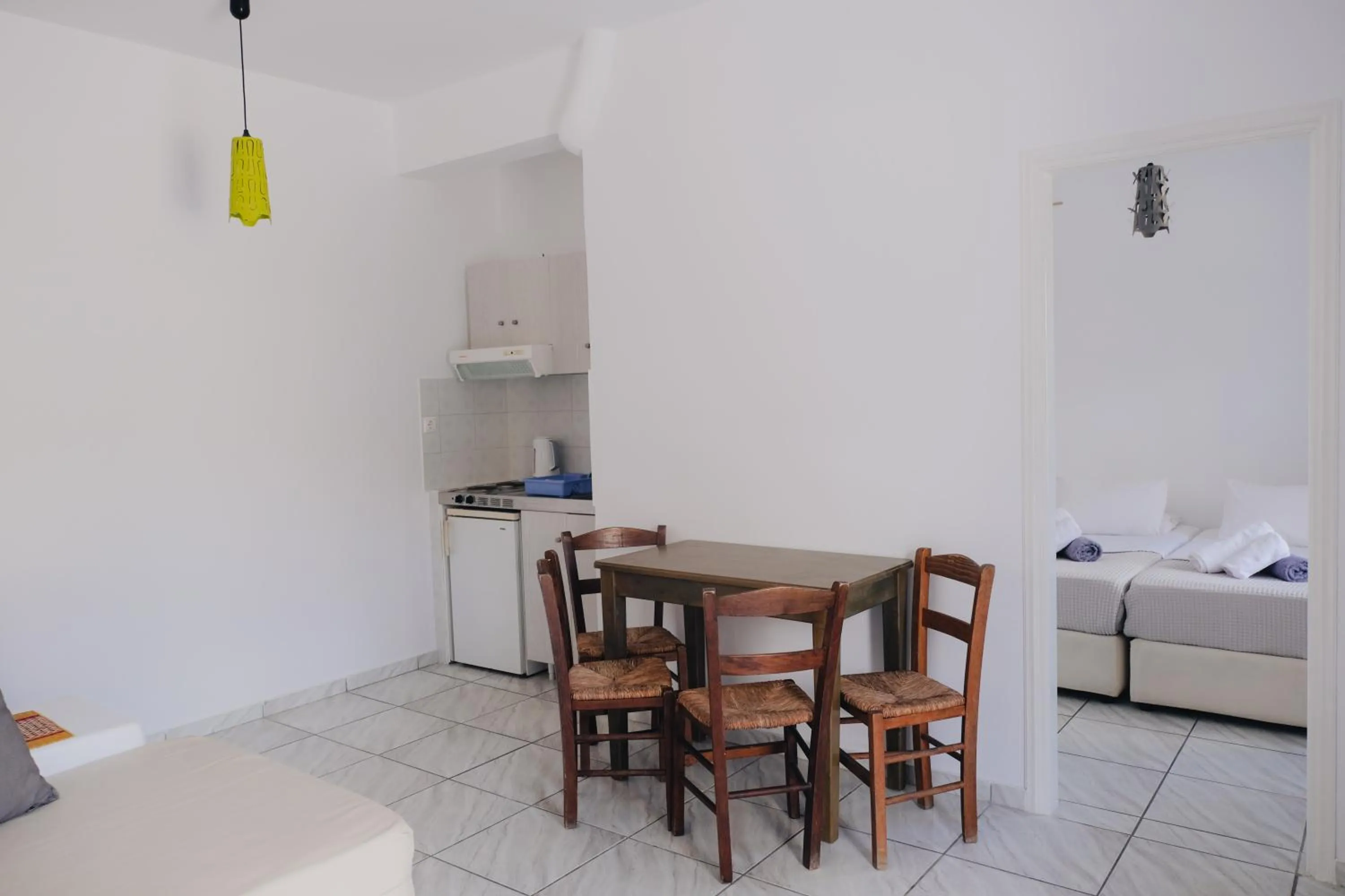 Paradise Apartments Studios