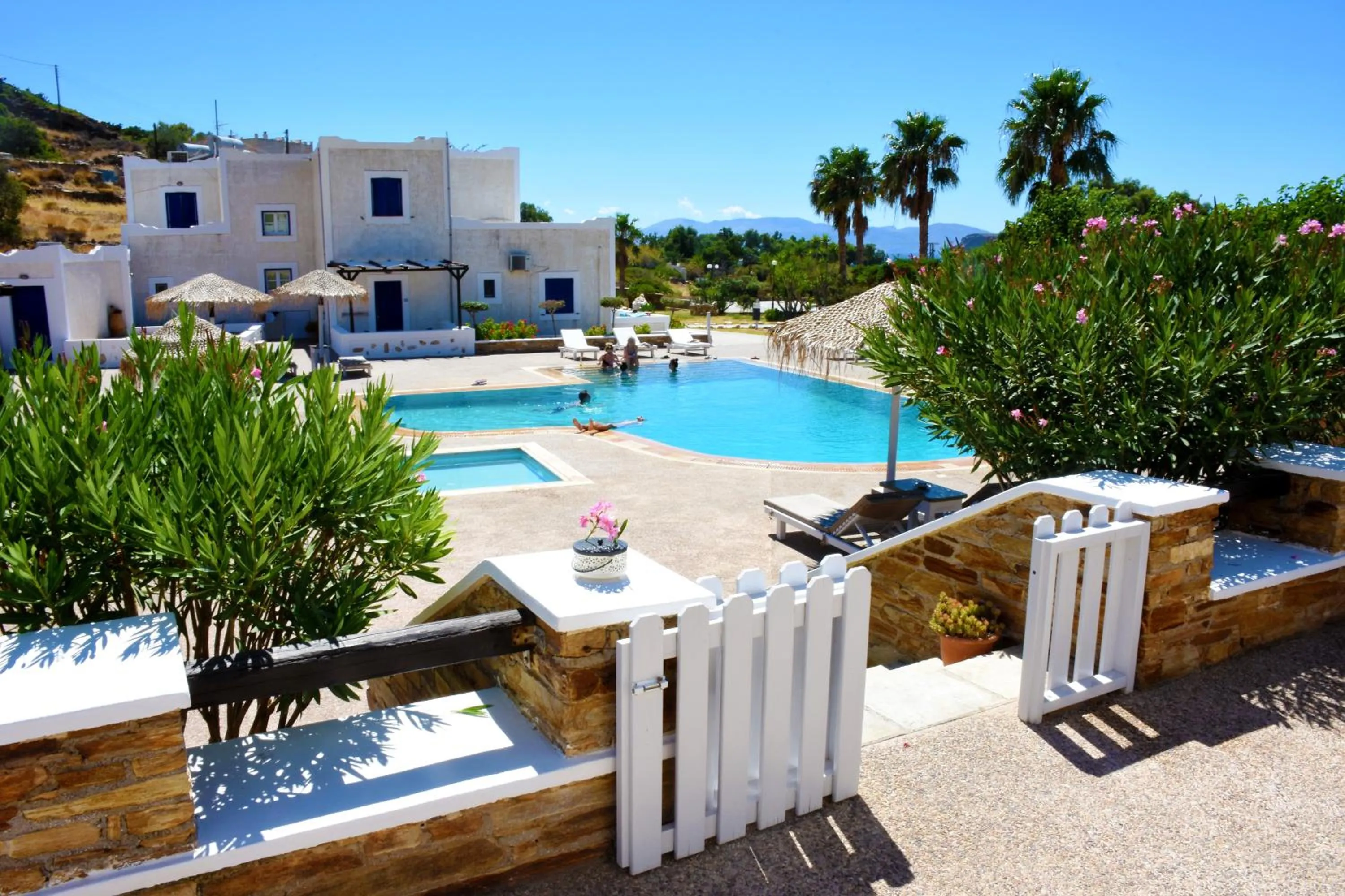 Property building in Paradise Apartments Studios