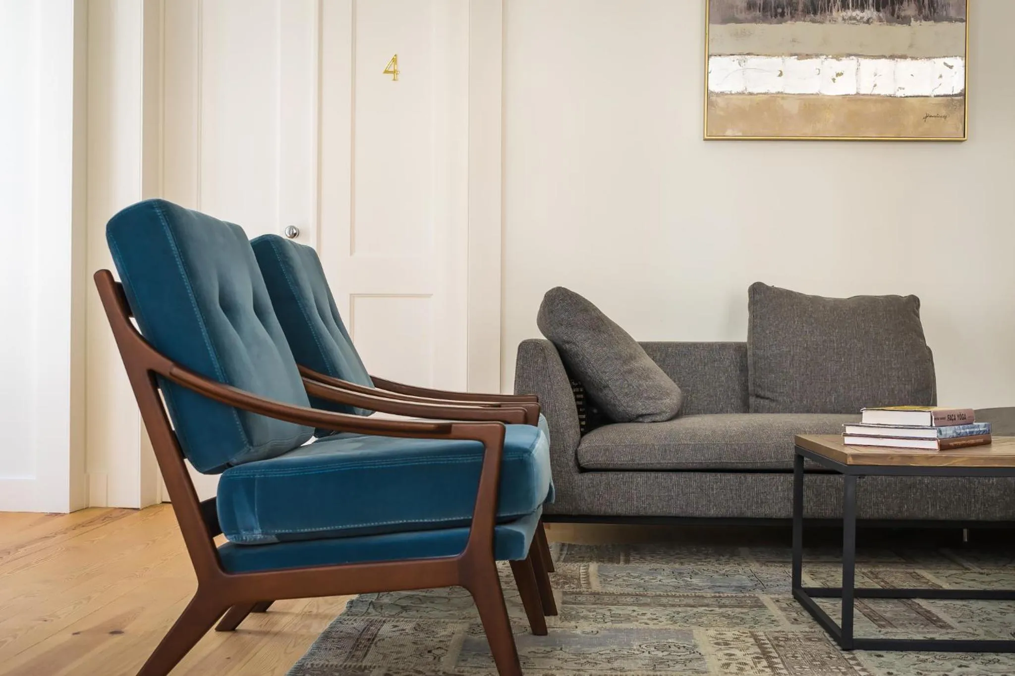 Communal lounge/ TV room in Santa Justa Prime Guesthouse