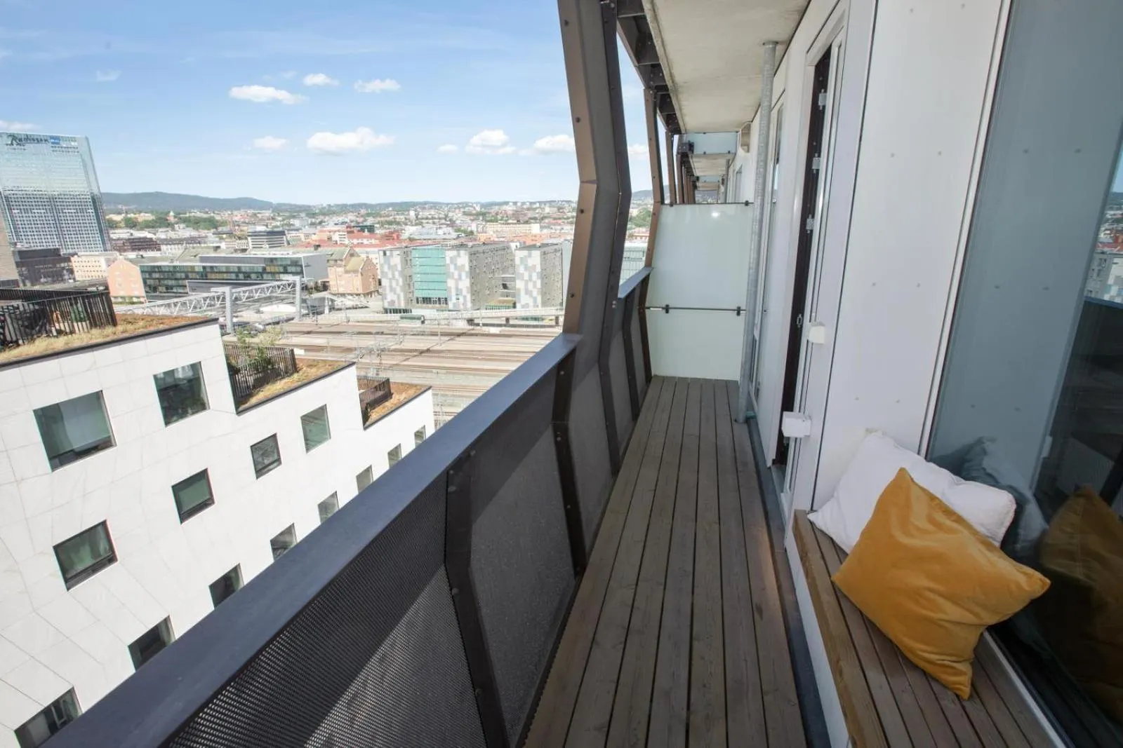 Balcony/Terrace in BJØRVIKA APARTMENTS, Opera Area, Oslo city center