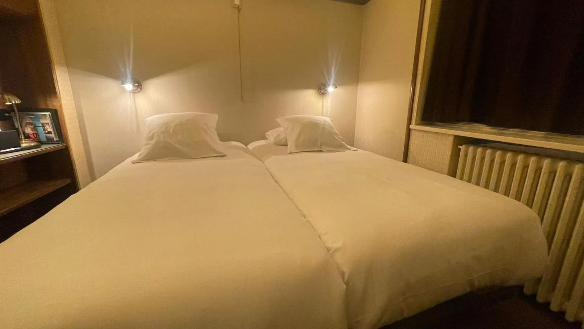 Bedroom, Bed in Latroupe Hotel Le Berger