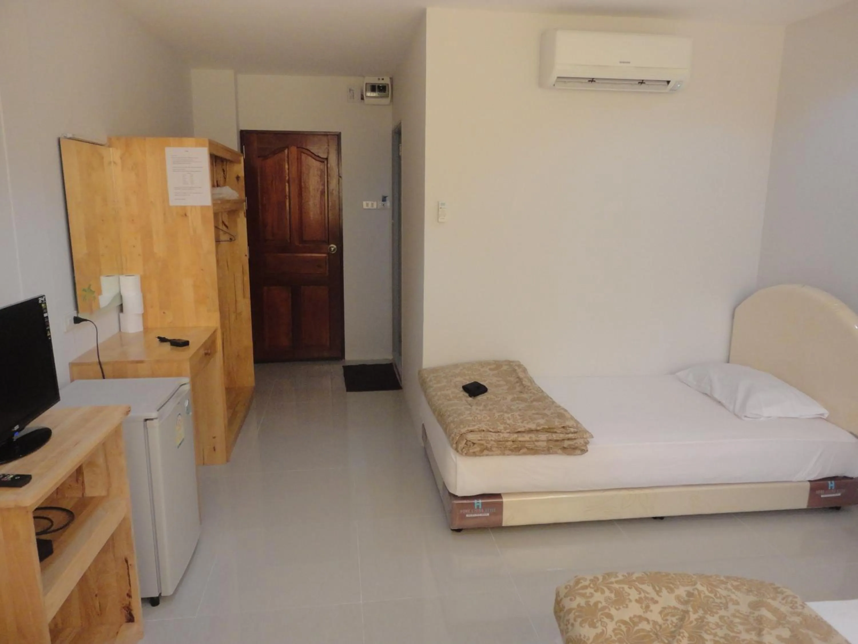 Bed in Pupha Mansion