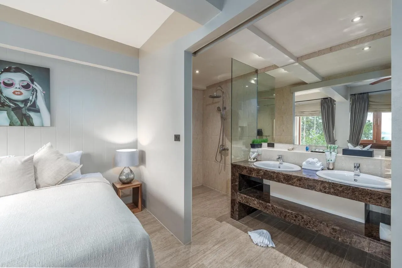 Bedroom, Bed in Baan Phu Prana Boutique Villa