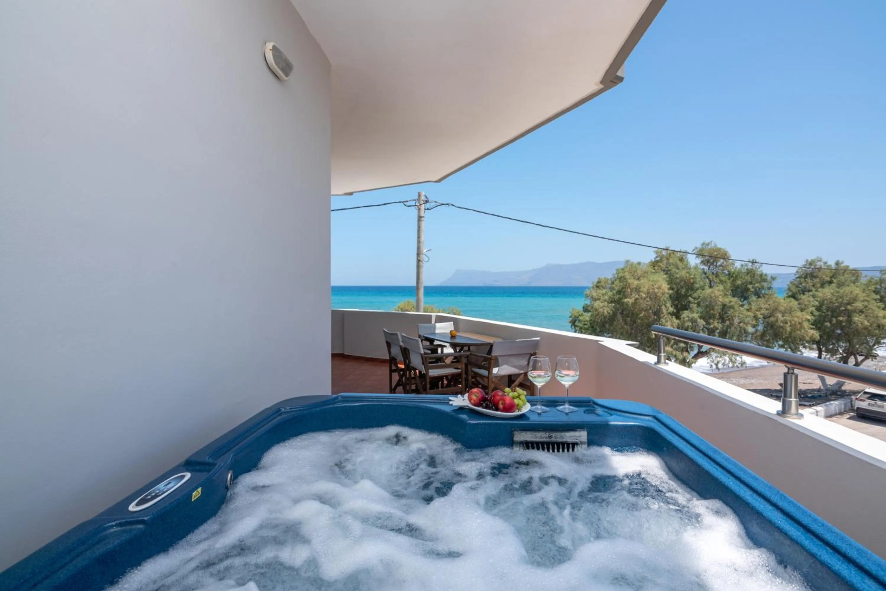 Hot Tub in Christina Beach Hotel