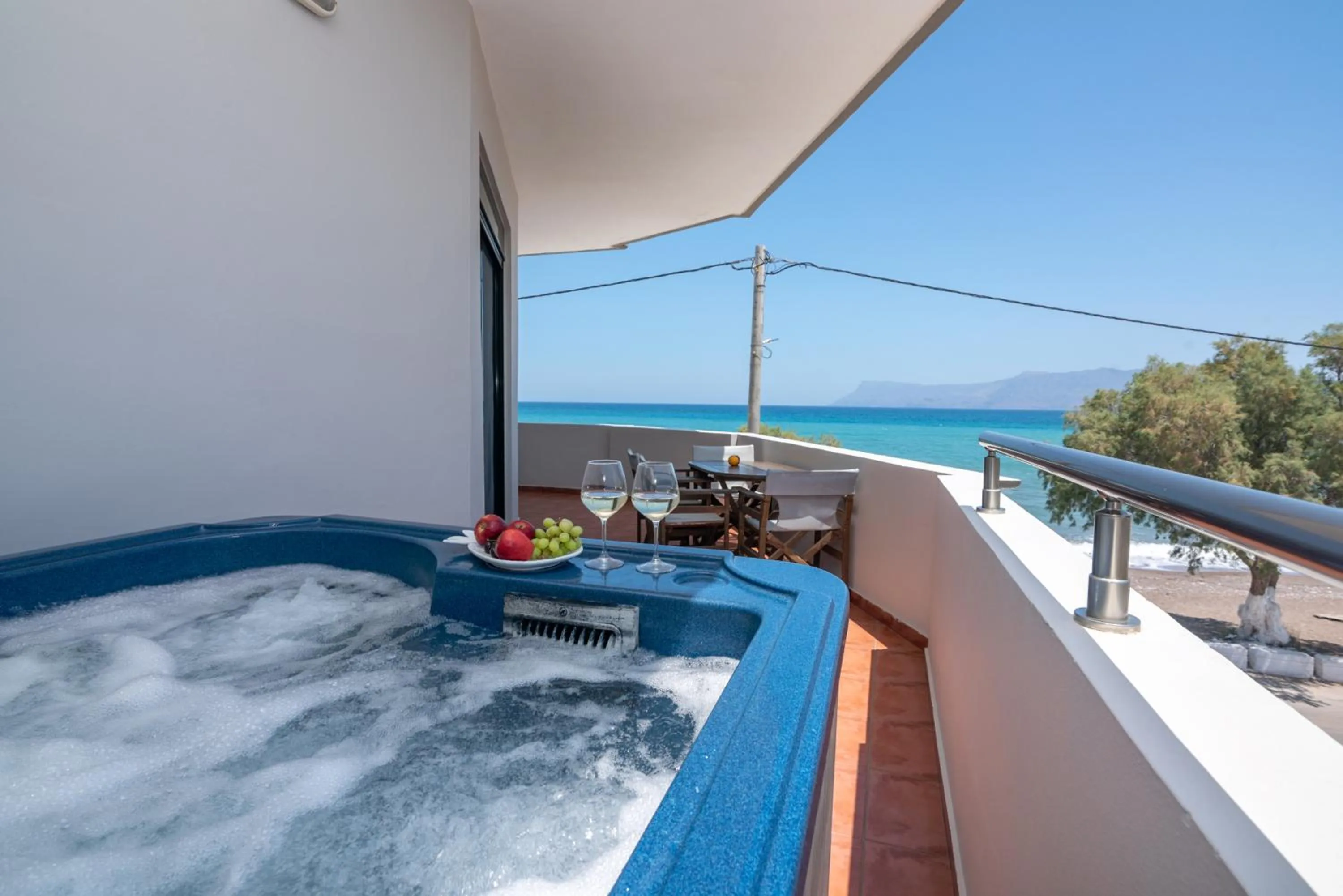 Hot Tub in Christina Beach Hotel