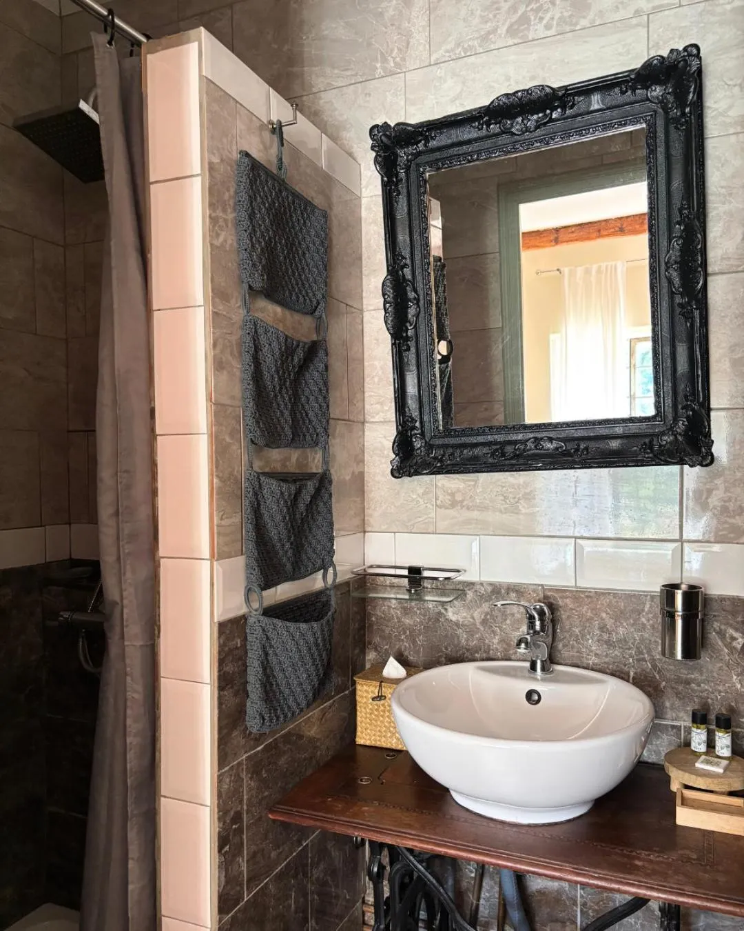 Bathroom in Domaine du Commandeur