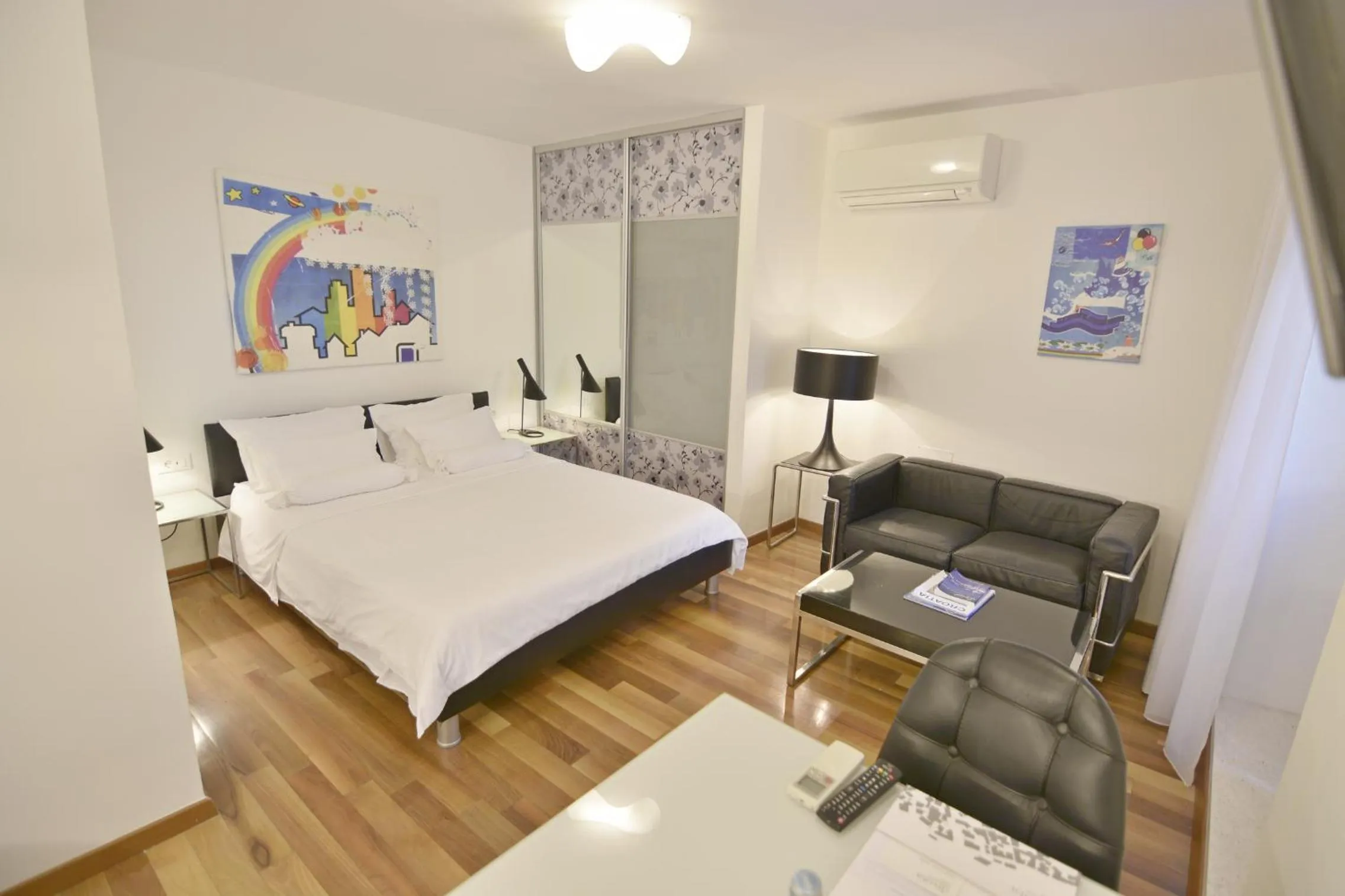 Photo of the whole room, Bed in Divota Apartment Hotel