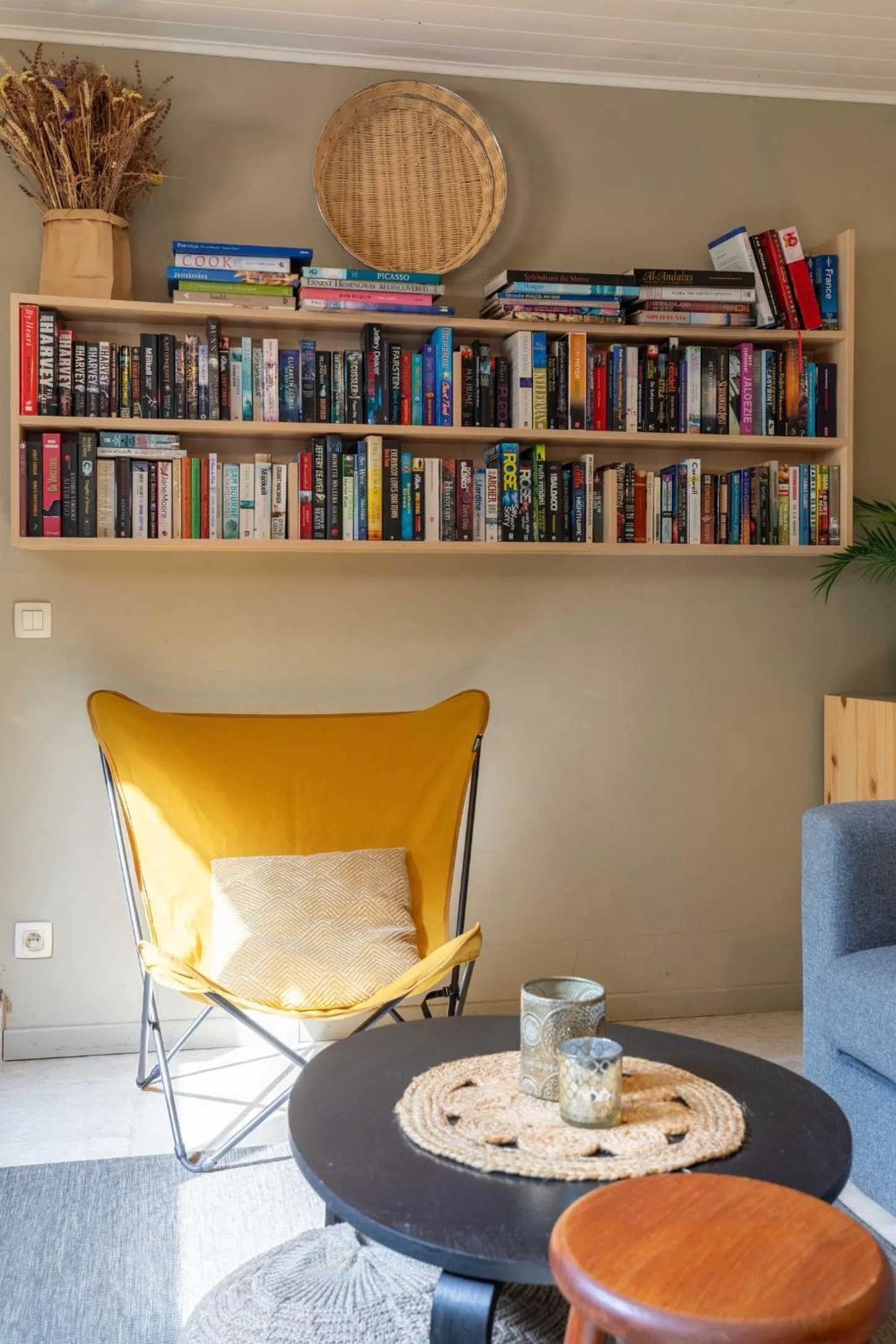 Library in Atlas Guesthouse